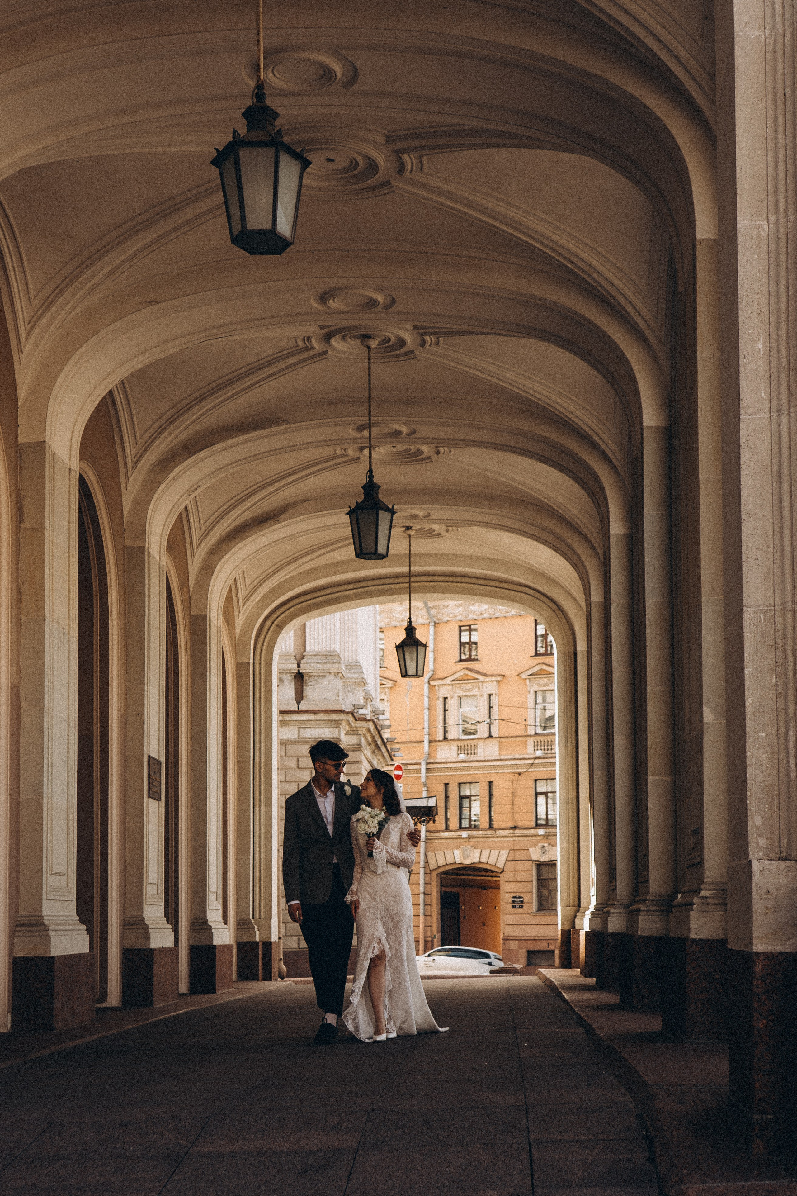 СВАДЕБНАЯ ПРОГУЛКА ВОЗЕ ИСАИКЕВСКОГО СОБОРА АСТОРИИ И ЗАКОНОДАЛЕТНОГО СОБРАНИЯ. Профессиональный фотограф, Санкт-Петербург — Виктория Богомолова