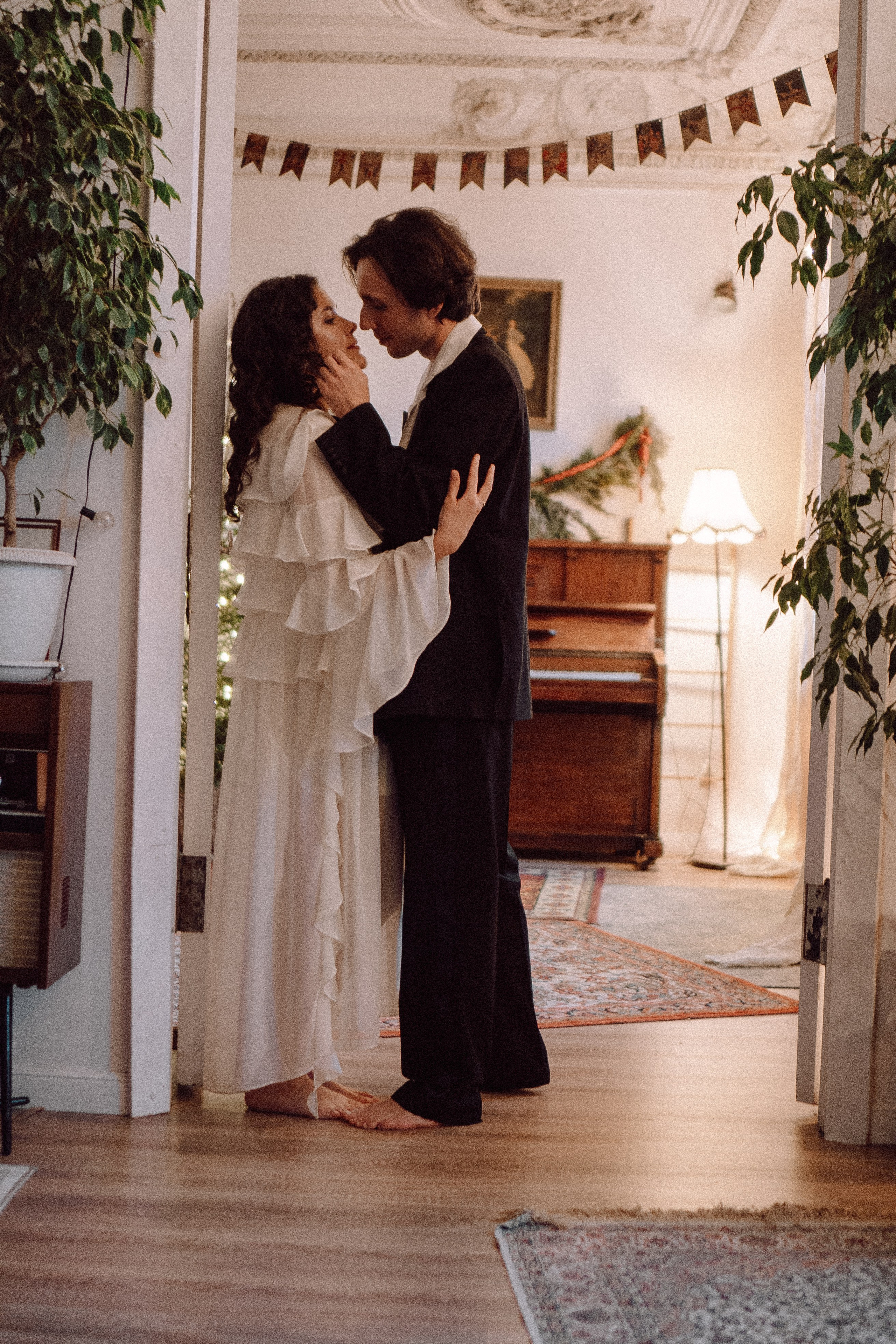 УТРО ЖЕНИХА И НЕВЕСТЫ В ФОТОСТУДИИ И ОСНОВНАЯ ФОТОСЕСИСИЯ ЗИМОЙ. Профессиональный фотограф, Санкт-Петербург — Виктория Богомолова