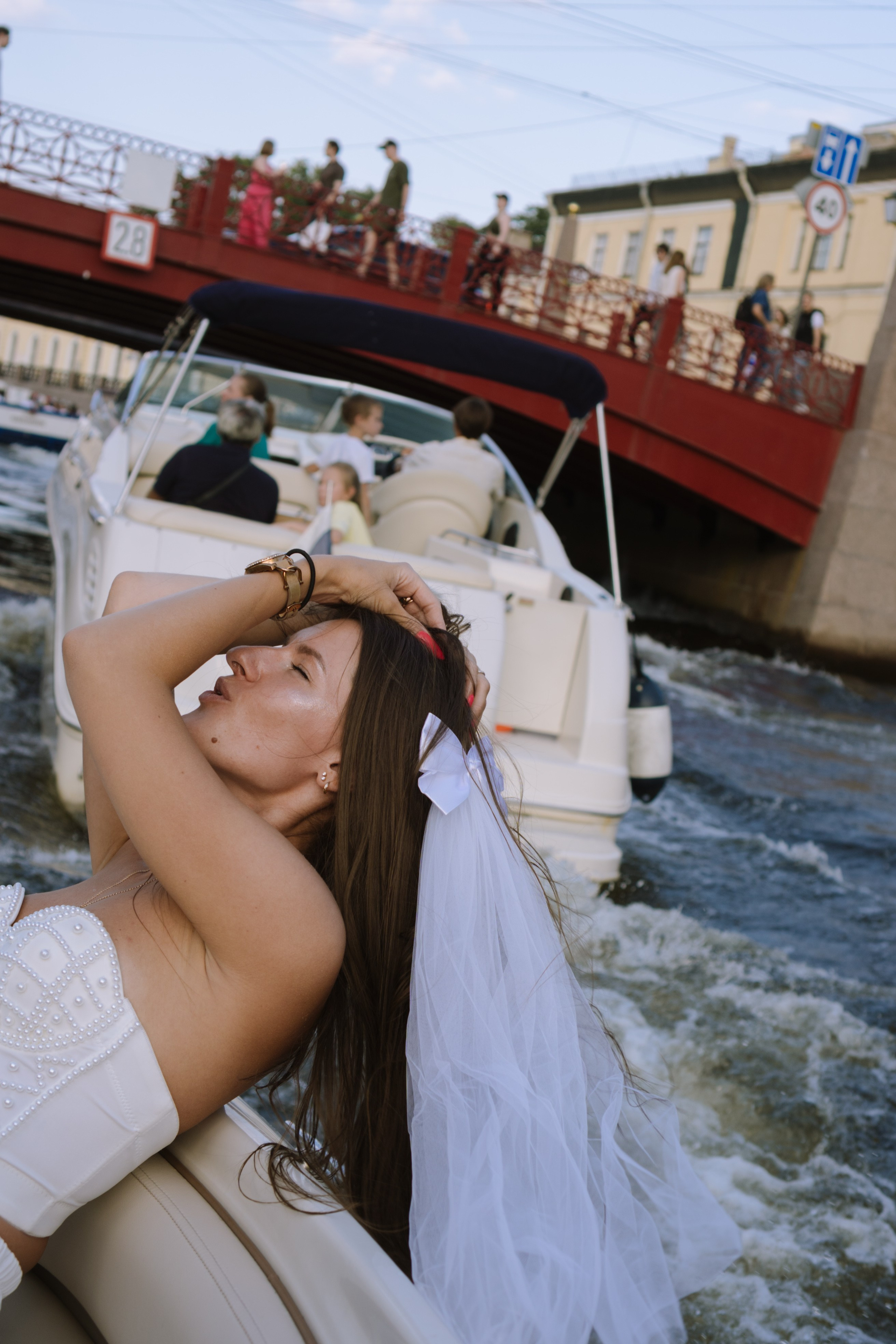 ДЕВИЧНИК НА КАТЕРЕ. Профессиональный фотограф, Санкт-Петербург — Виктория Богомолова