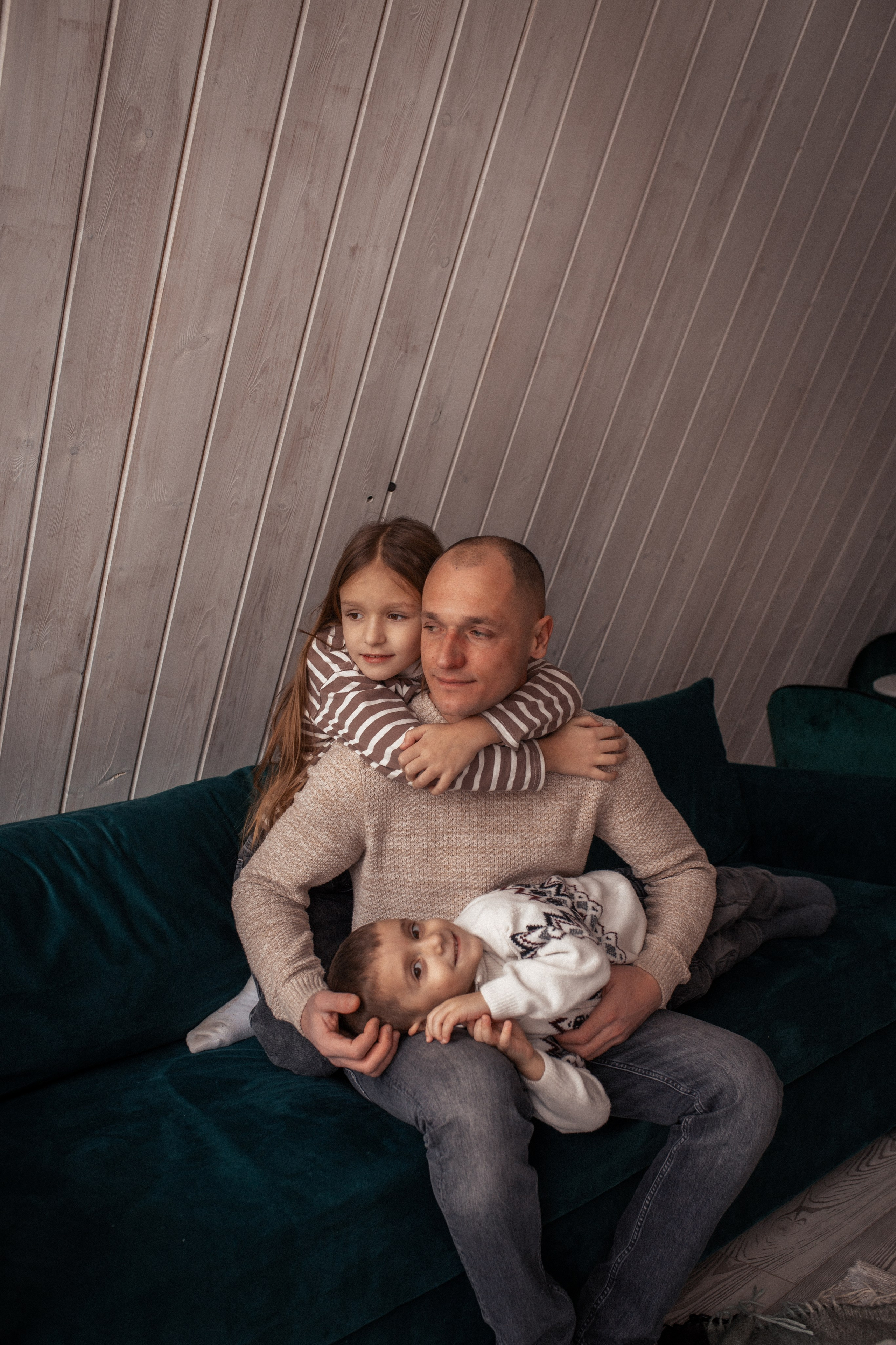 Мария с семьёй