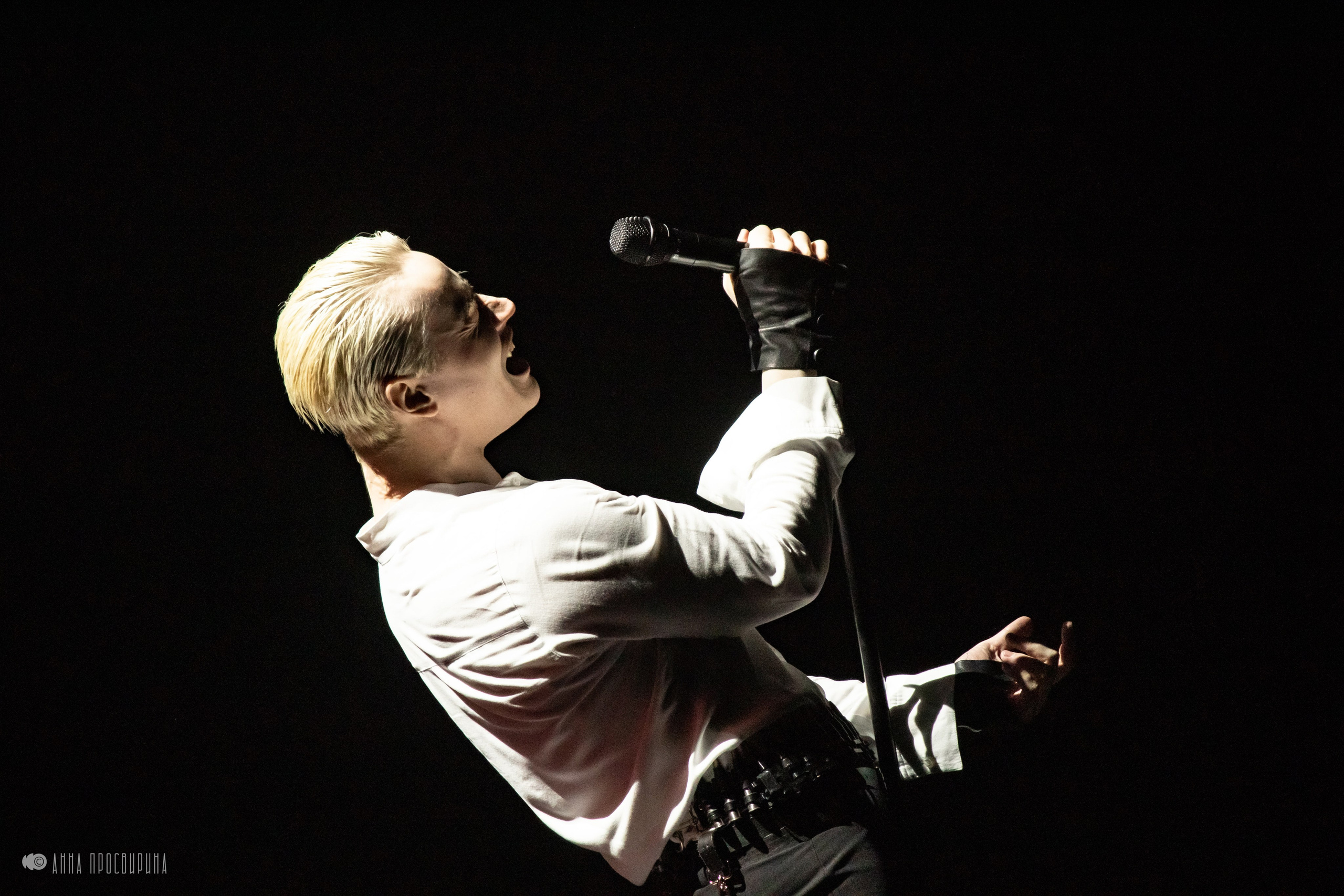 Концерт SHAMANа, БКЗ «Октябрьский». Ваш фотограф в Санкт-Петербурге Анна Просвирина
