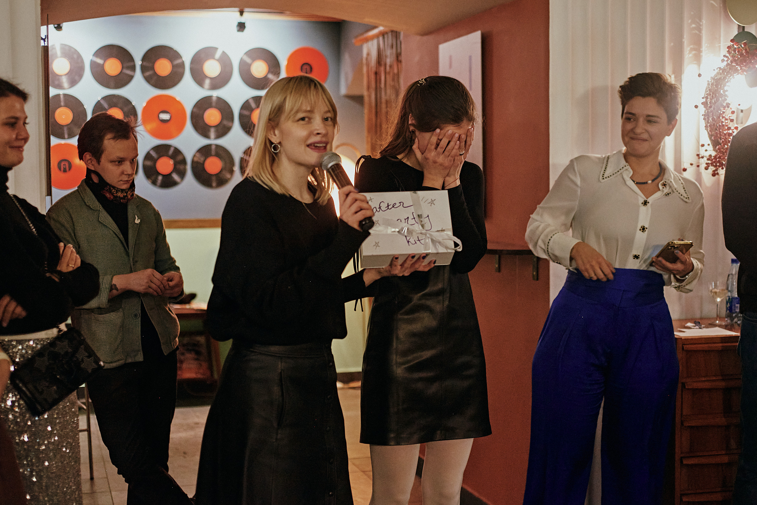 Репортажный фотограф в Москве Даша Беседина. Портретный фотограф в Москве Даша Беседина