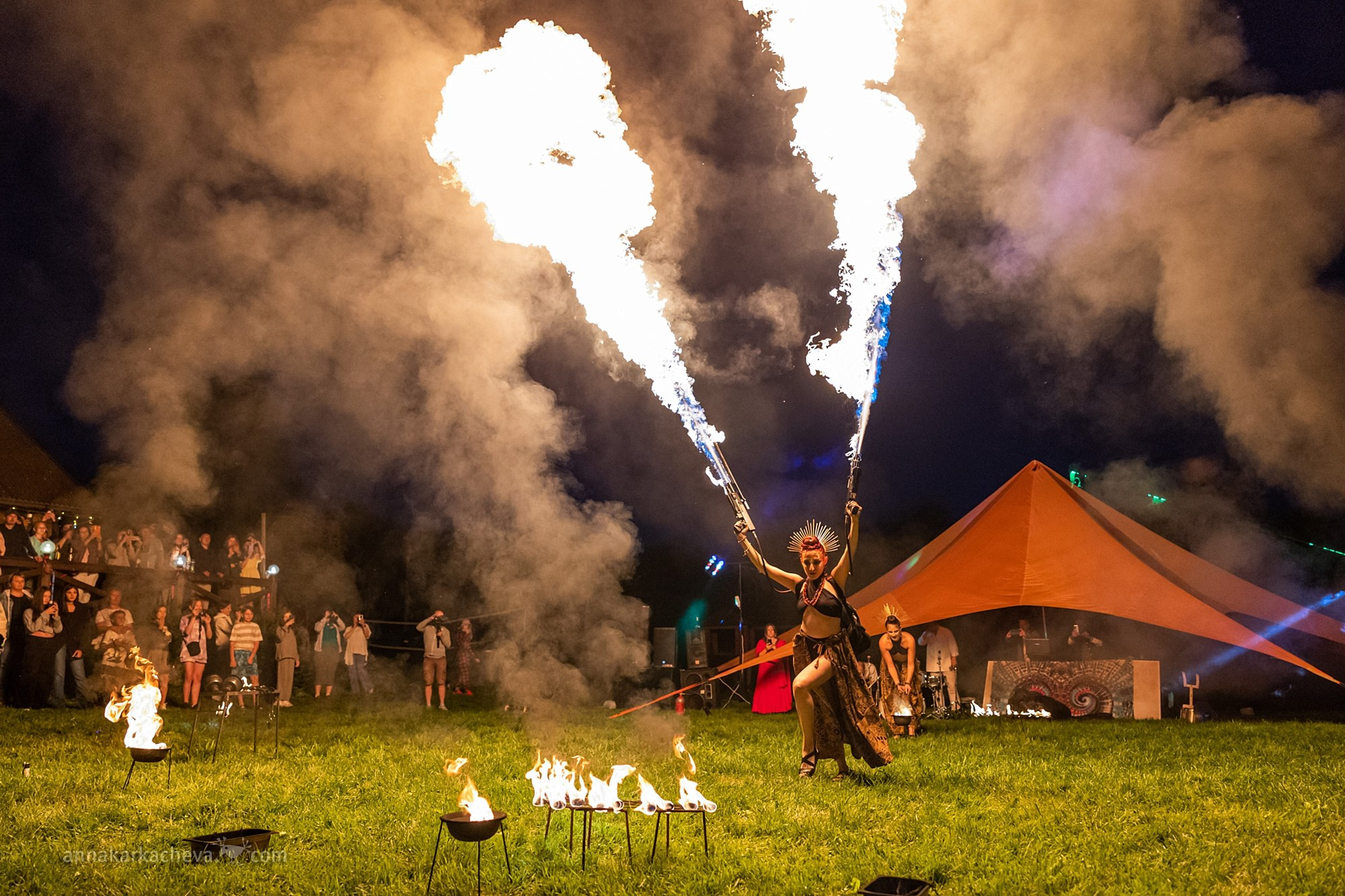 Репортажный фотограф Санкт-Петербург. Ароматестирование по методу Аромакод и Нейростатус в Санкт-Петербурге