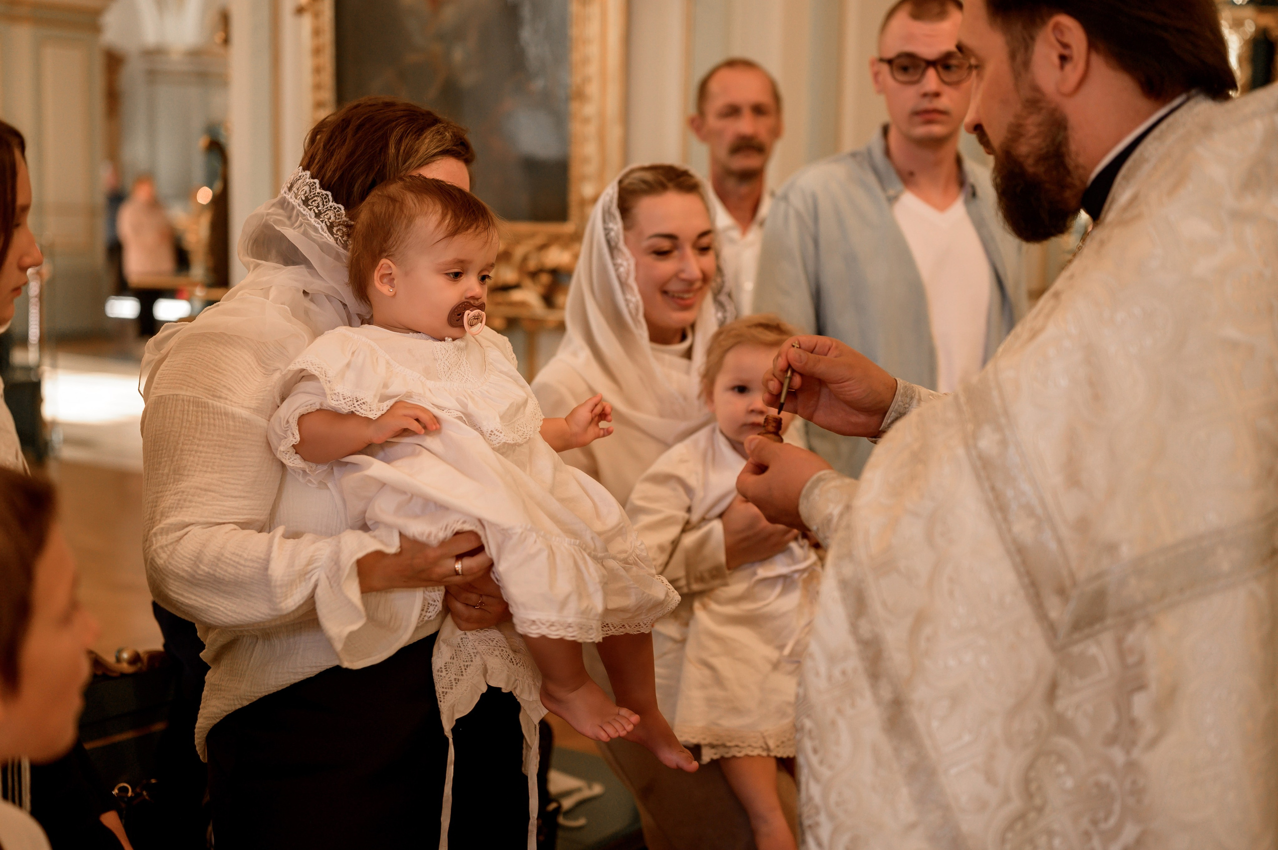 Юлия и Дарья — Николо-Богоявленский Морской собор. Дьяконова Валерия семейный и детский фотограф в Санкт-Петербурге