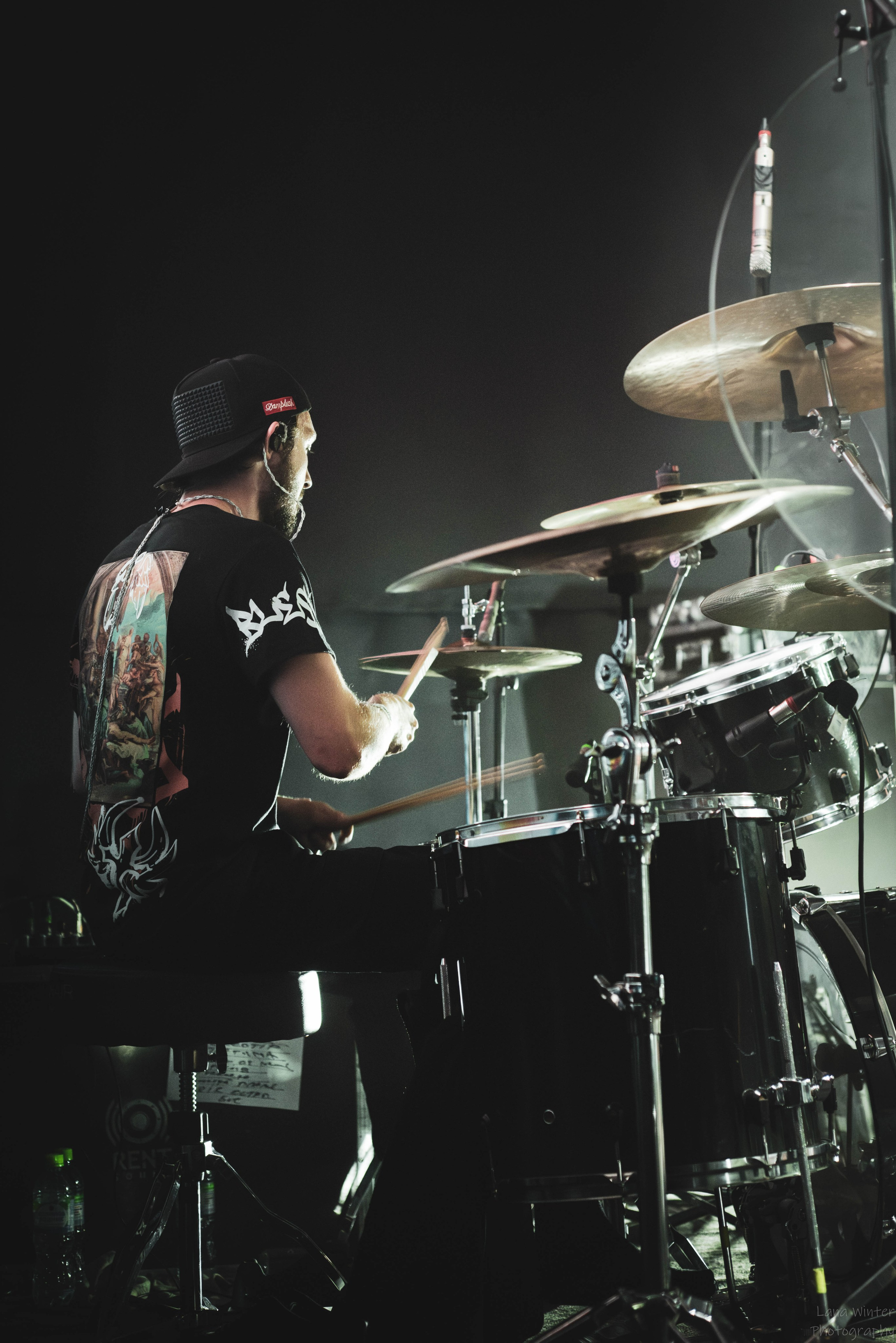 7000$ (29 июня 2025 года, Москва, клуб Урбан). Фотограф Светлана Блинова, Москва и Московская область