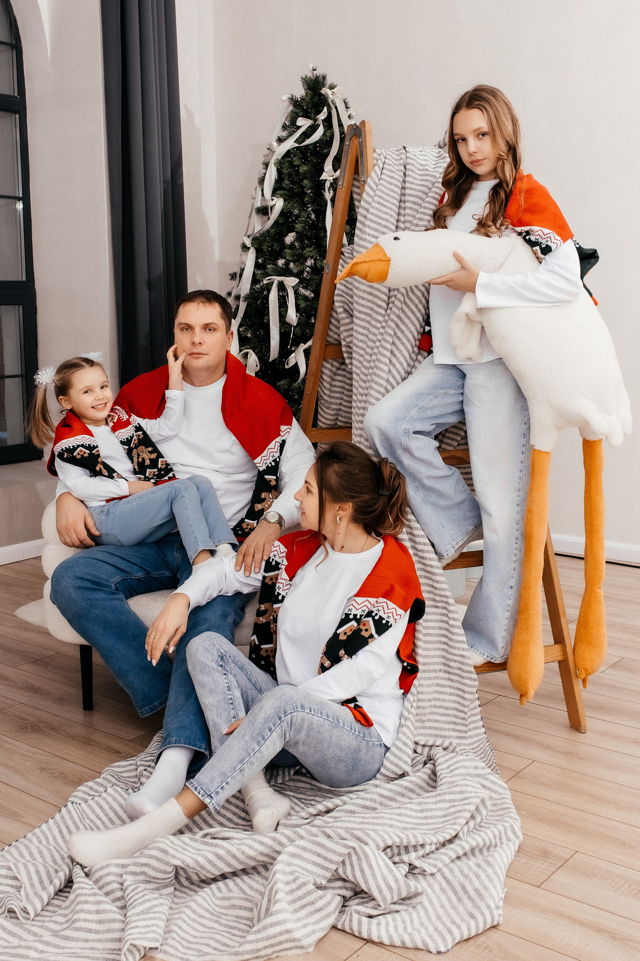 Новогодняя семейная в студии. Профессиональный фотограф, Москва |Видное Елена Елизарова