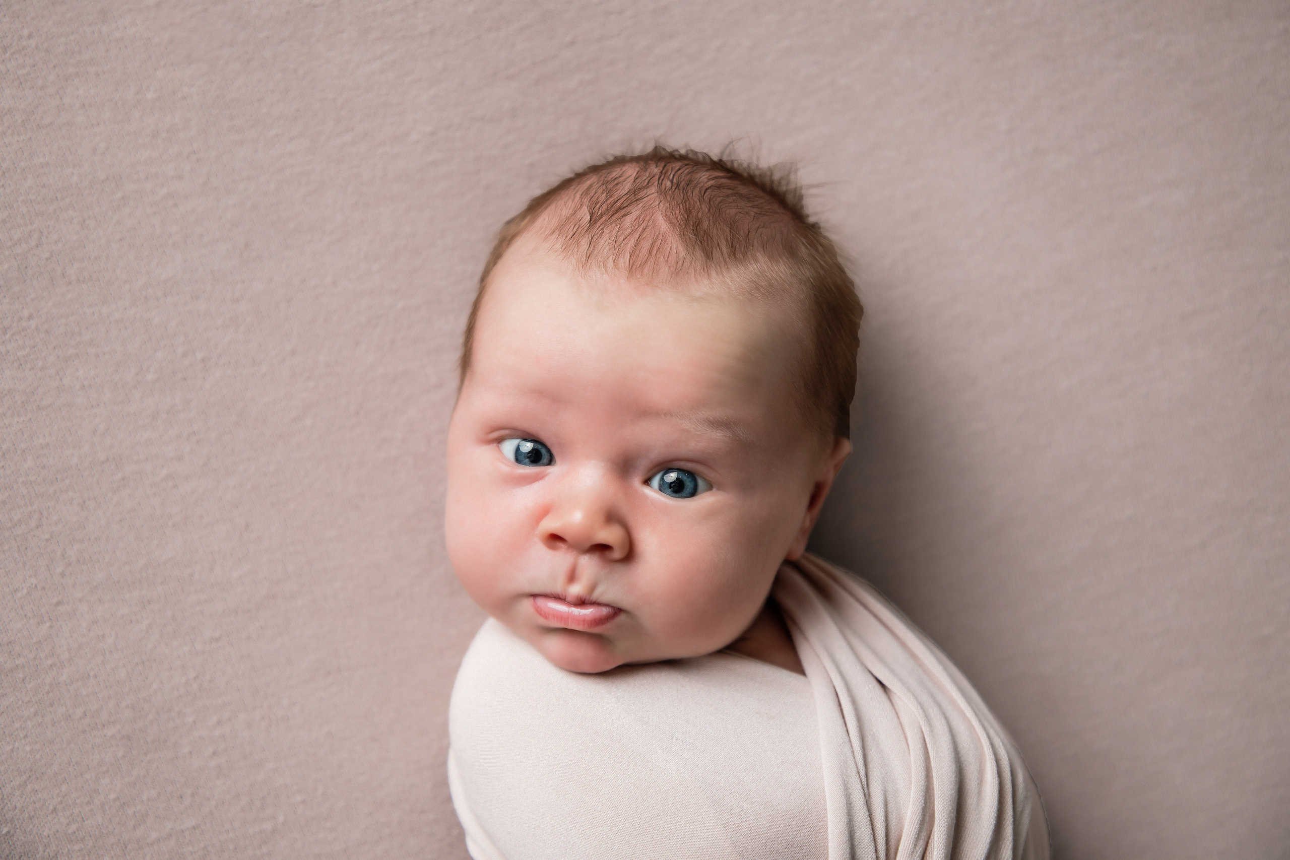 Фотограф новорожденных в Санкт-Петербурге Юлия Резепина