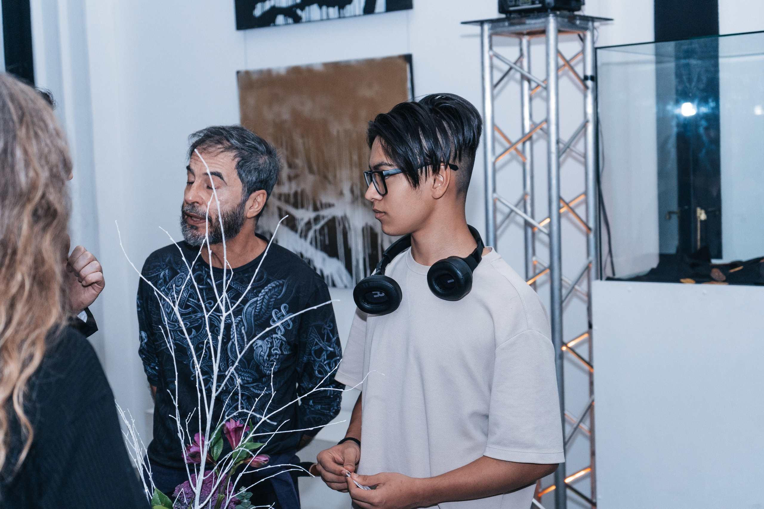 Выставка Юрия Литарова. Всё рождается. Всё продолжается. Портретный фотограф Нижний Новгород