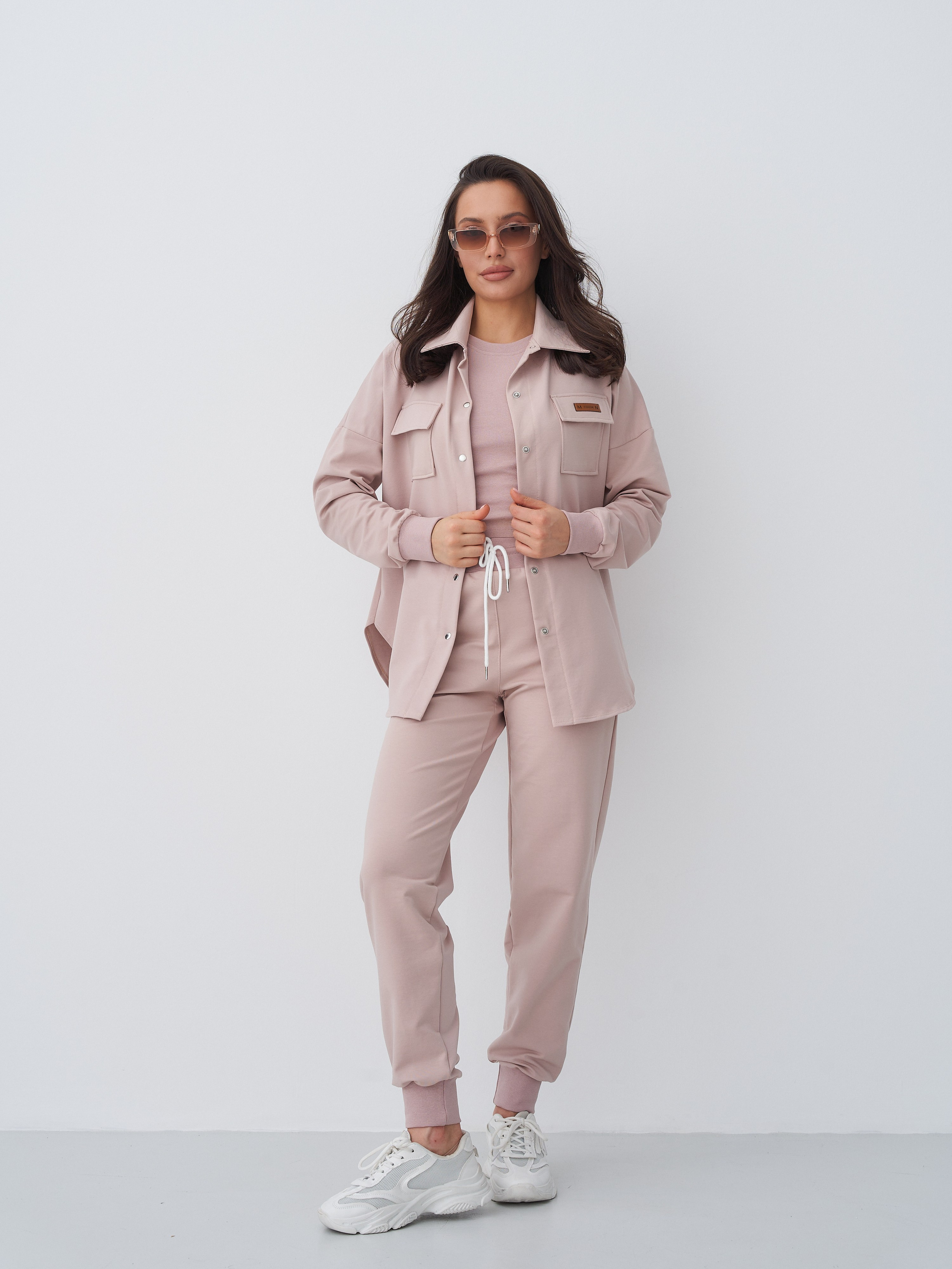 Настя Д. Контент для маркетплейсов и соцсетей. Фото и видео съемка