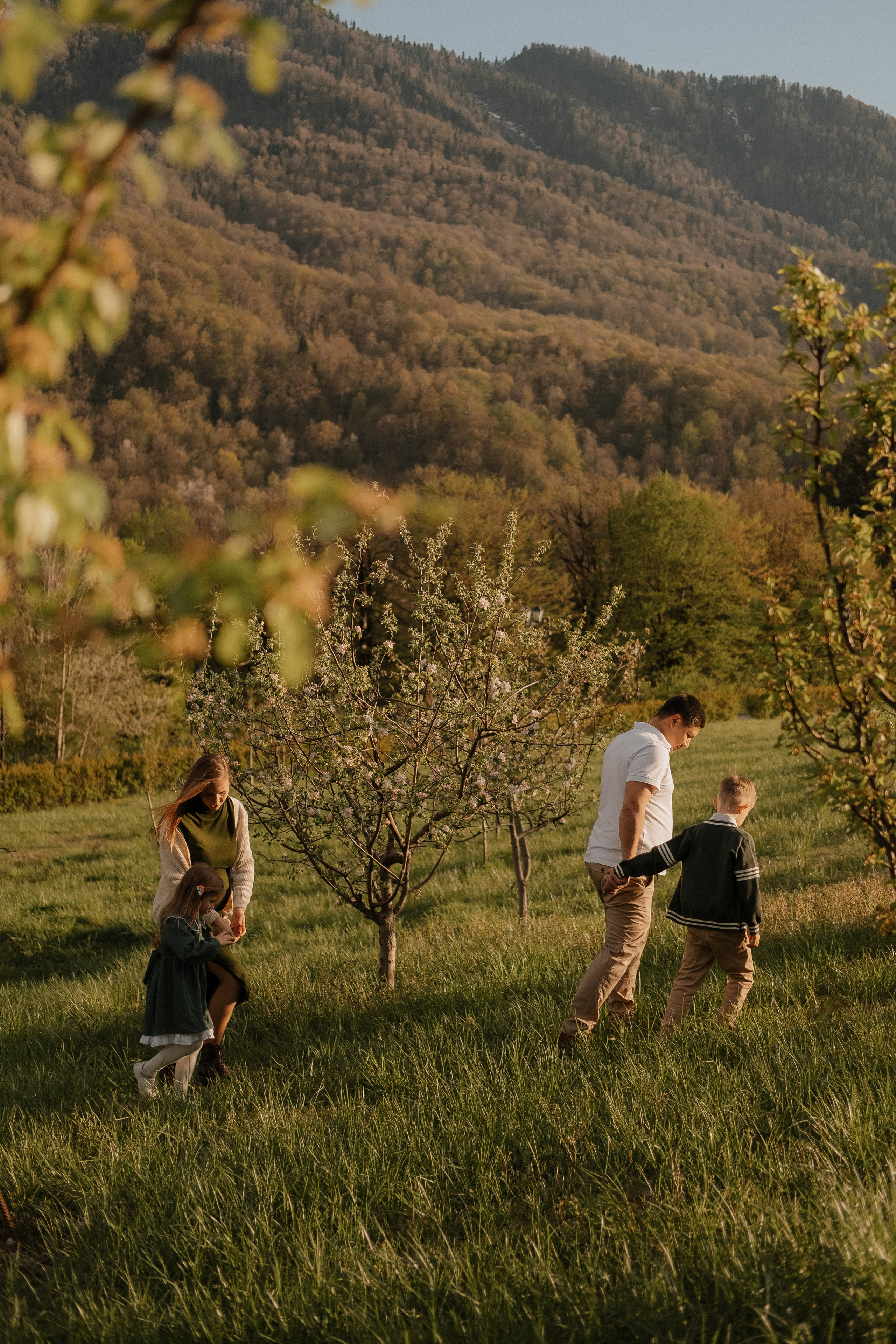 Семейные фотосессии в Сочи, Сириус и на Красной поляне. Семейный, свадебный фотограф Сочи, Адлер, Красная поляна
