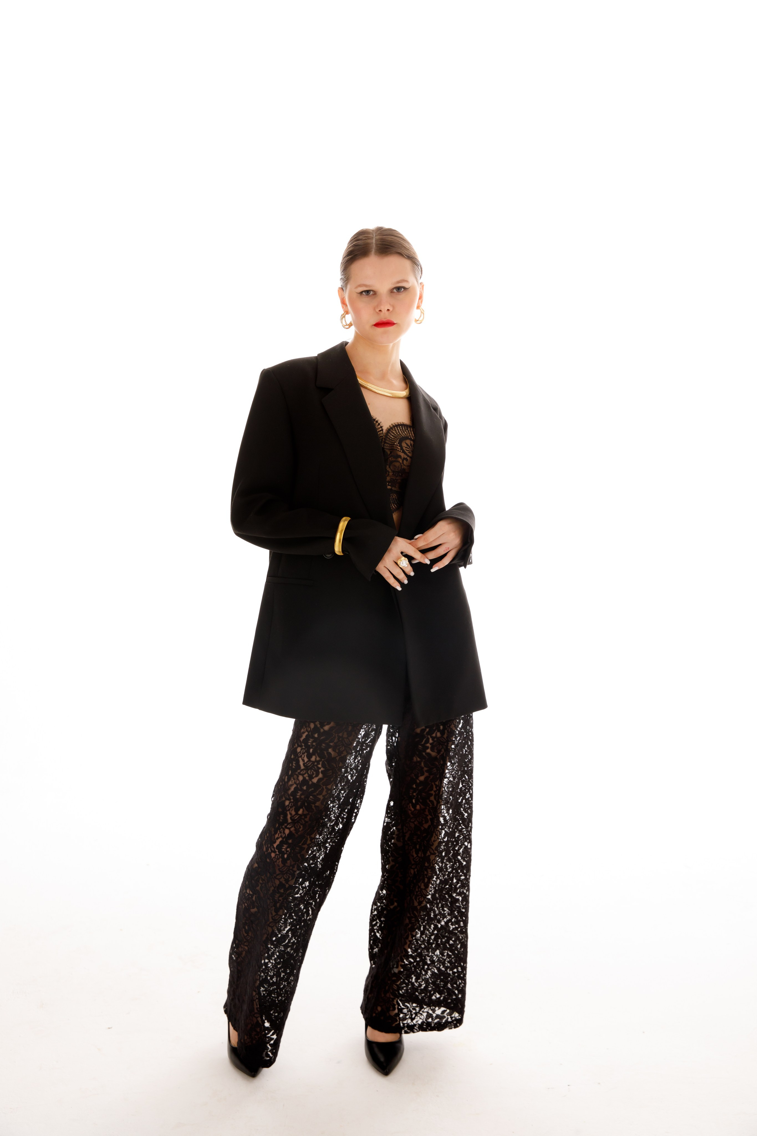 Лиза, фотосессия на циклораме. Портретный и семейный фотограф Юлия Герман