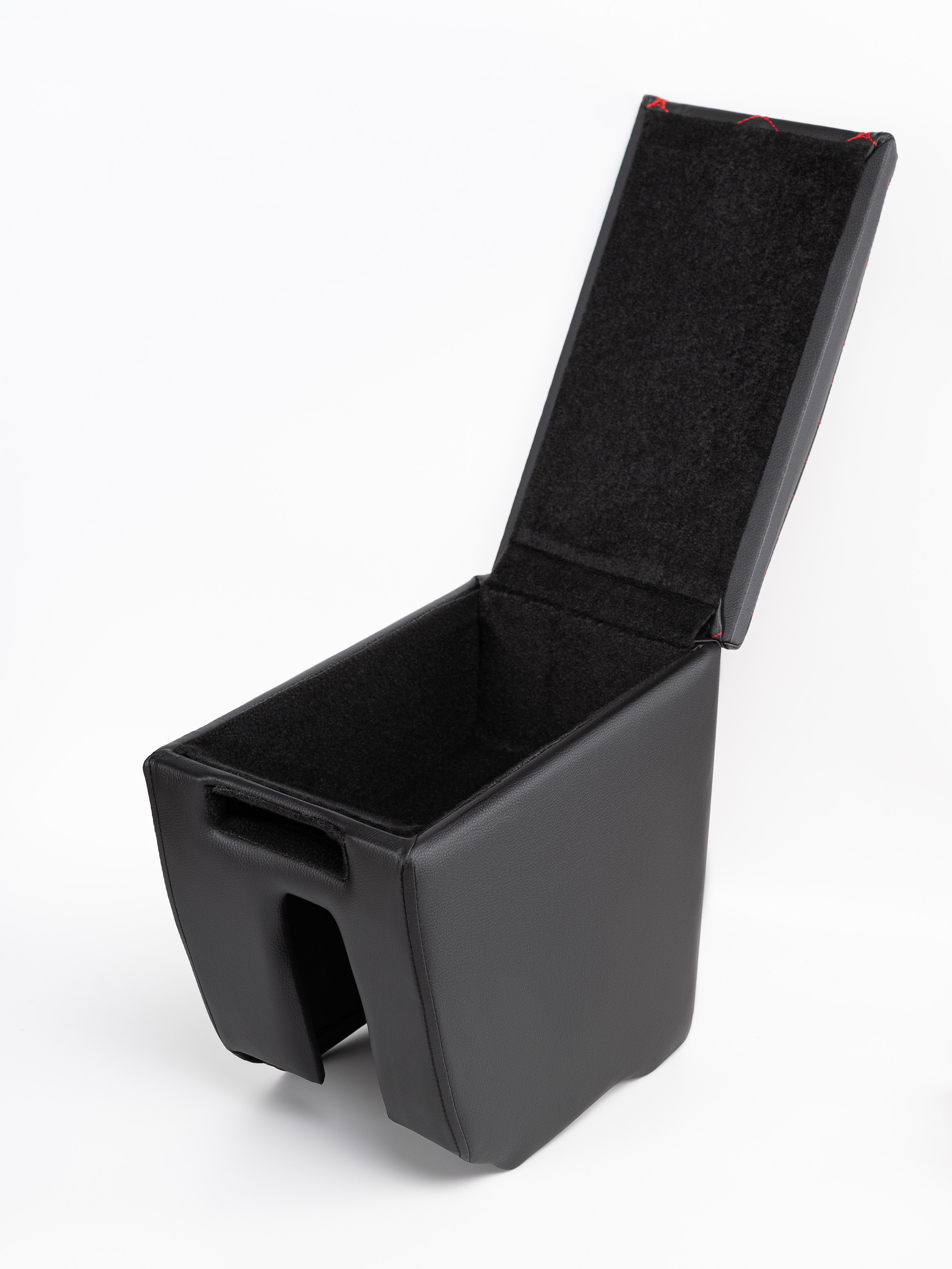 Автоподлокотники предметка стёганые серия 3. Предметный фотограф, фото для маркетплейсов Пятигорск, КМВ