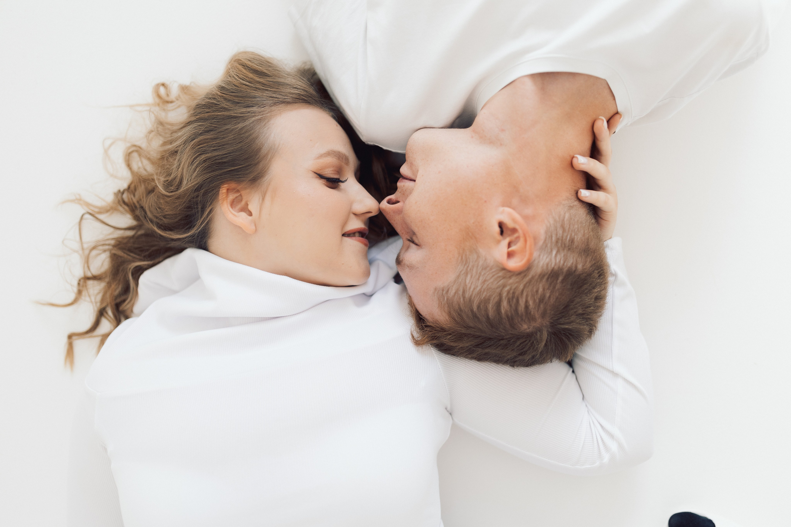 Фотосессия вдвоем, лав стори, предсвадебная фотосессия  Йошкар Ола. Свадебный и семейный фотограф Баева Дарья, город Йошкар — Ола