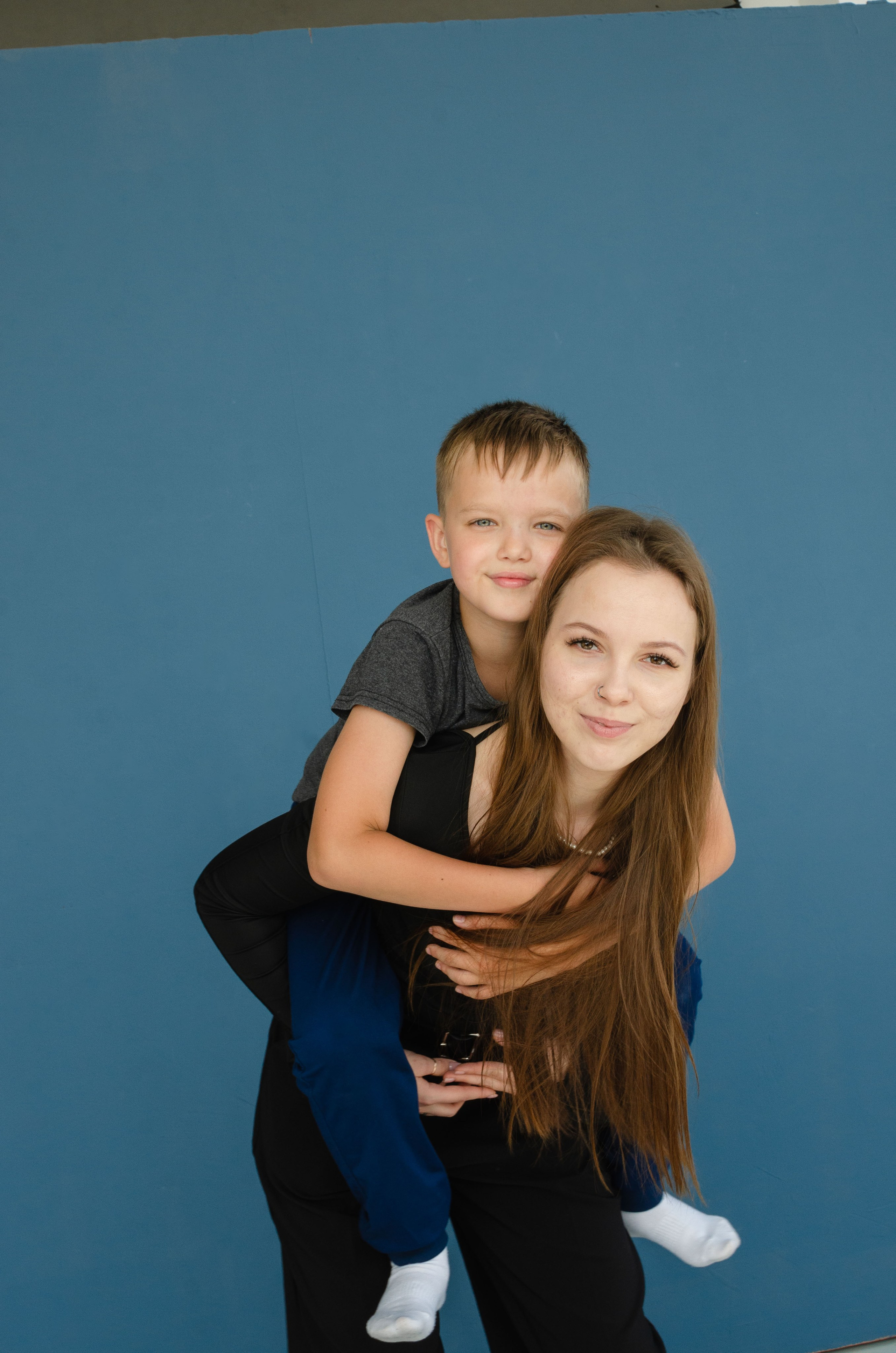 Лера & Саша & Артем & Юлия. Женский и предметный фотограф в Уфе Анастасия Настоечка