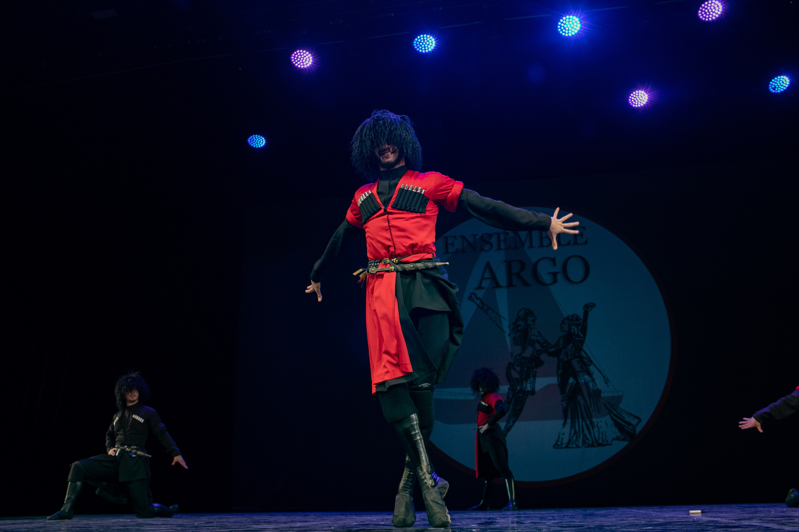 Концерт, грузинские танцы. Art photographer Nino