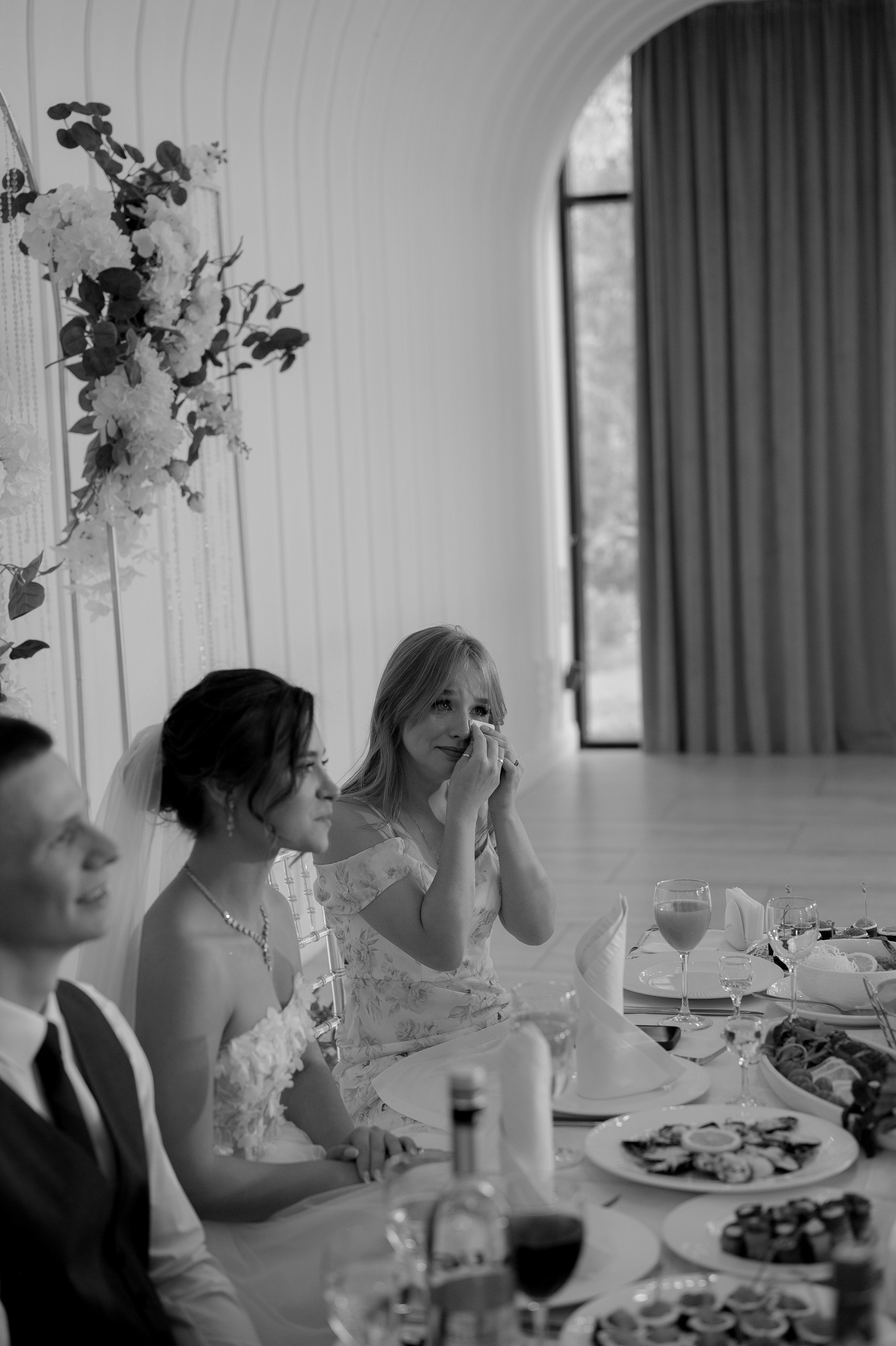 Александр и Милана. Женский, семейный и свадебный фотограф в Астрахани Виктория Бузаева