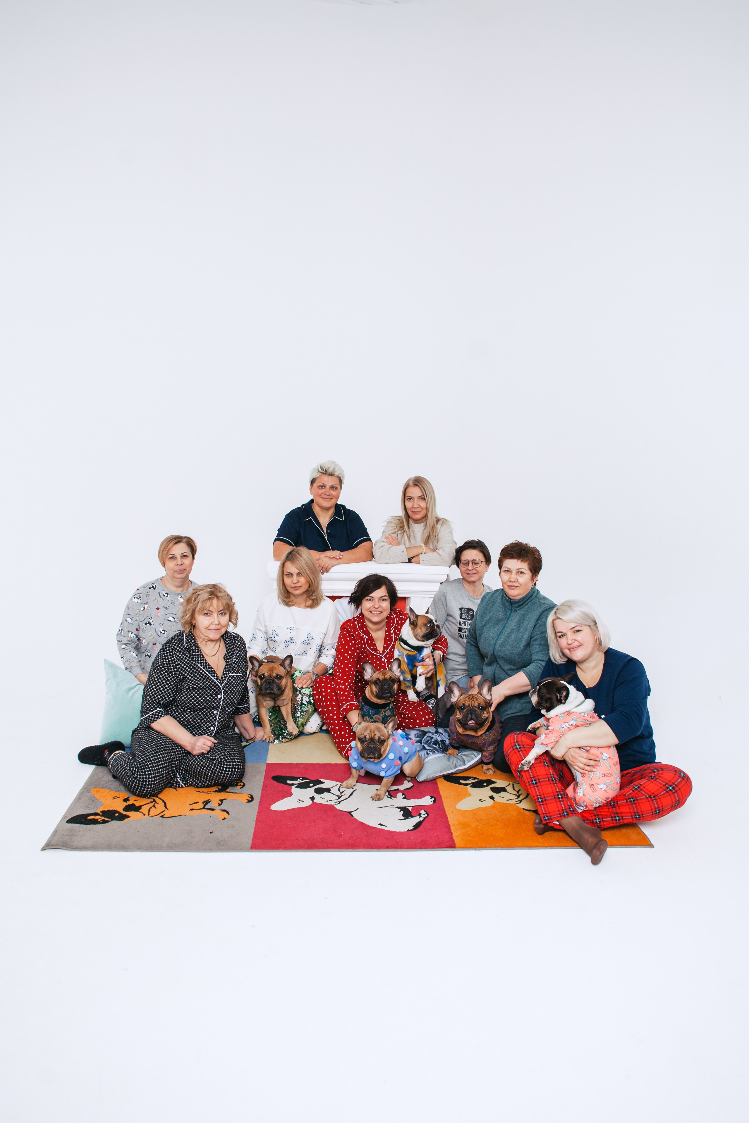 Пижамная вечеринка французских бульдогов и их хозяев. Фотограф-анималист Татьяна Степанова