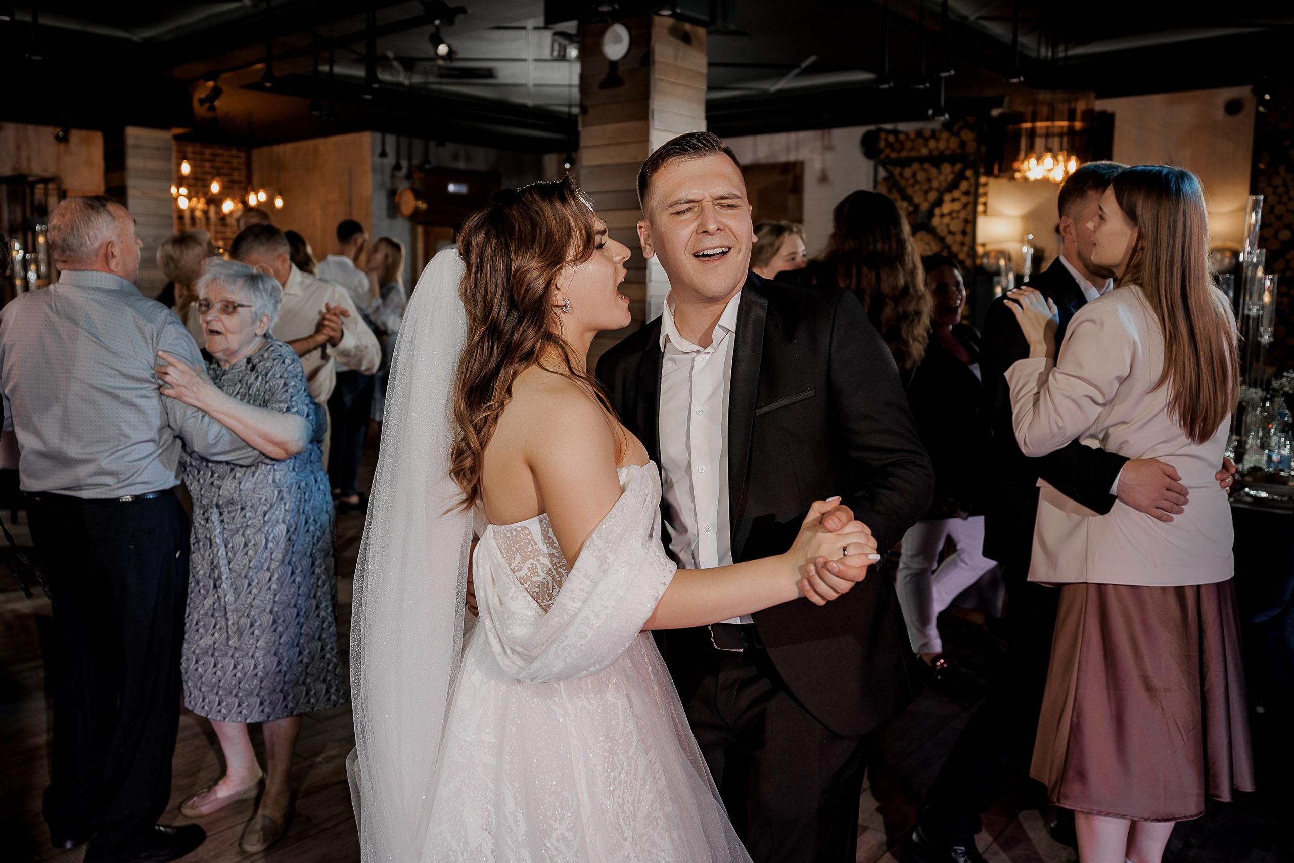 Лена и Влад. Свадебный фотограф Александр Савченко Смоленск