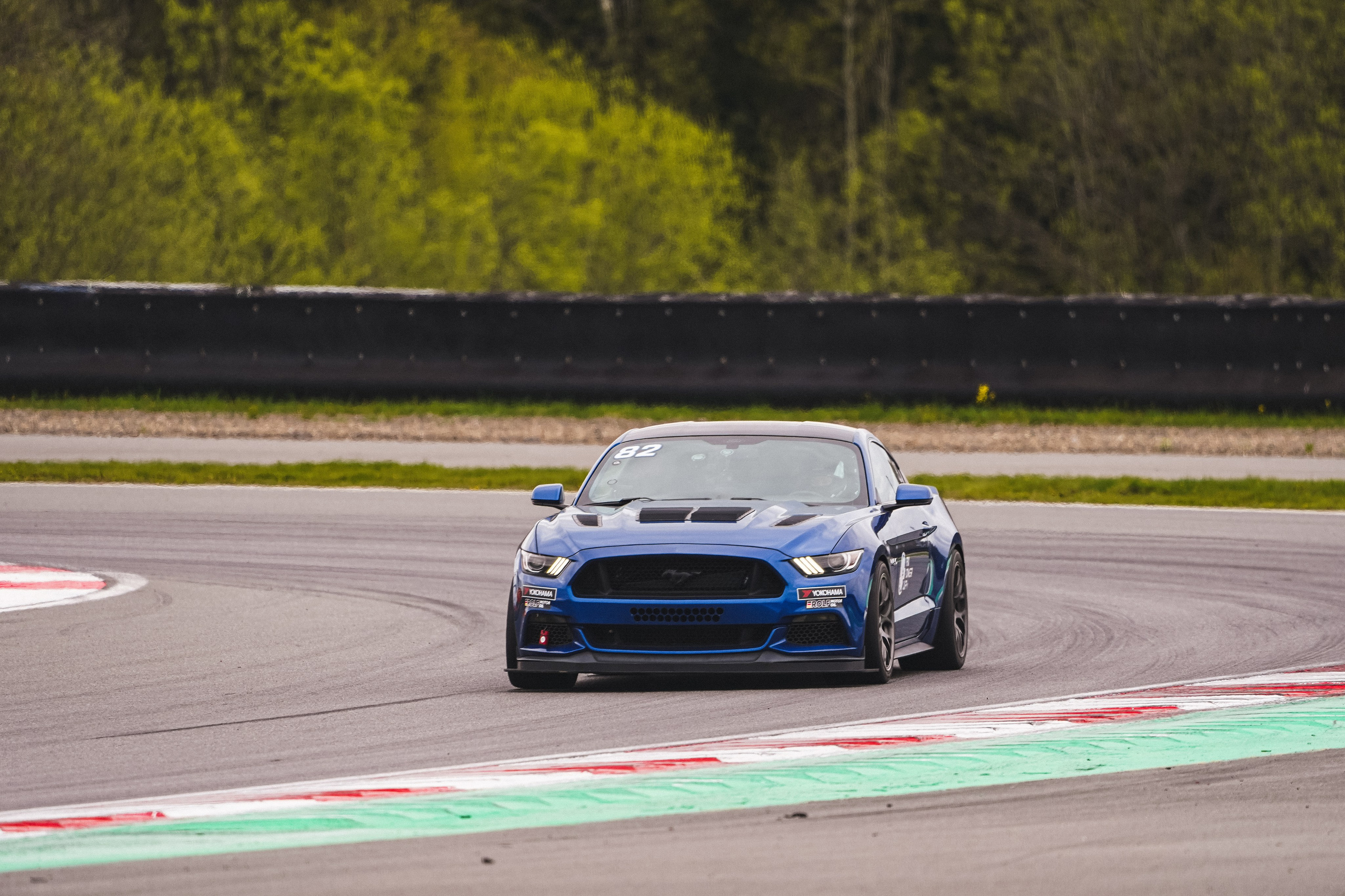 Mustang track days. Автомобильный фотограф Шакая Кирилл