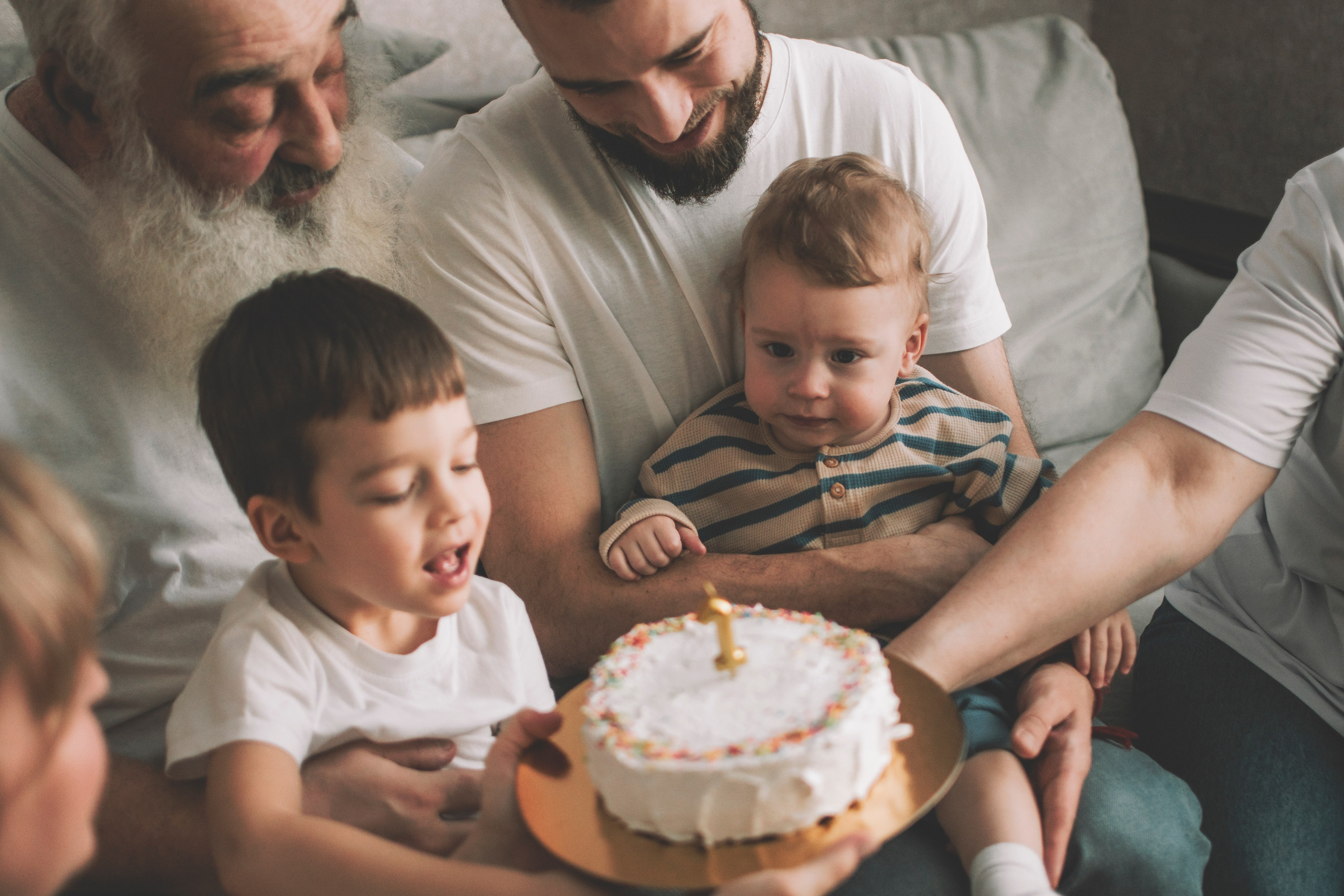 Годовасие в кругу семьи. Семейный и свадебный фотограф Губкинский и Ставрополь