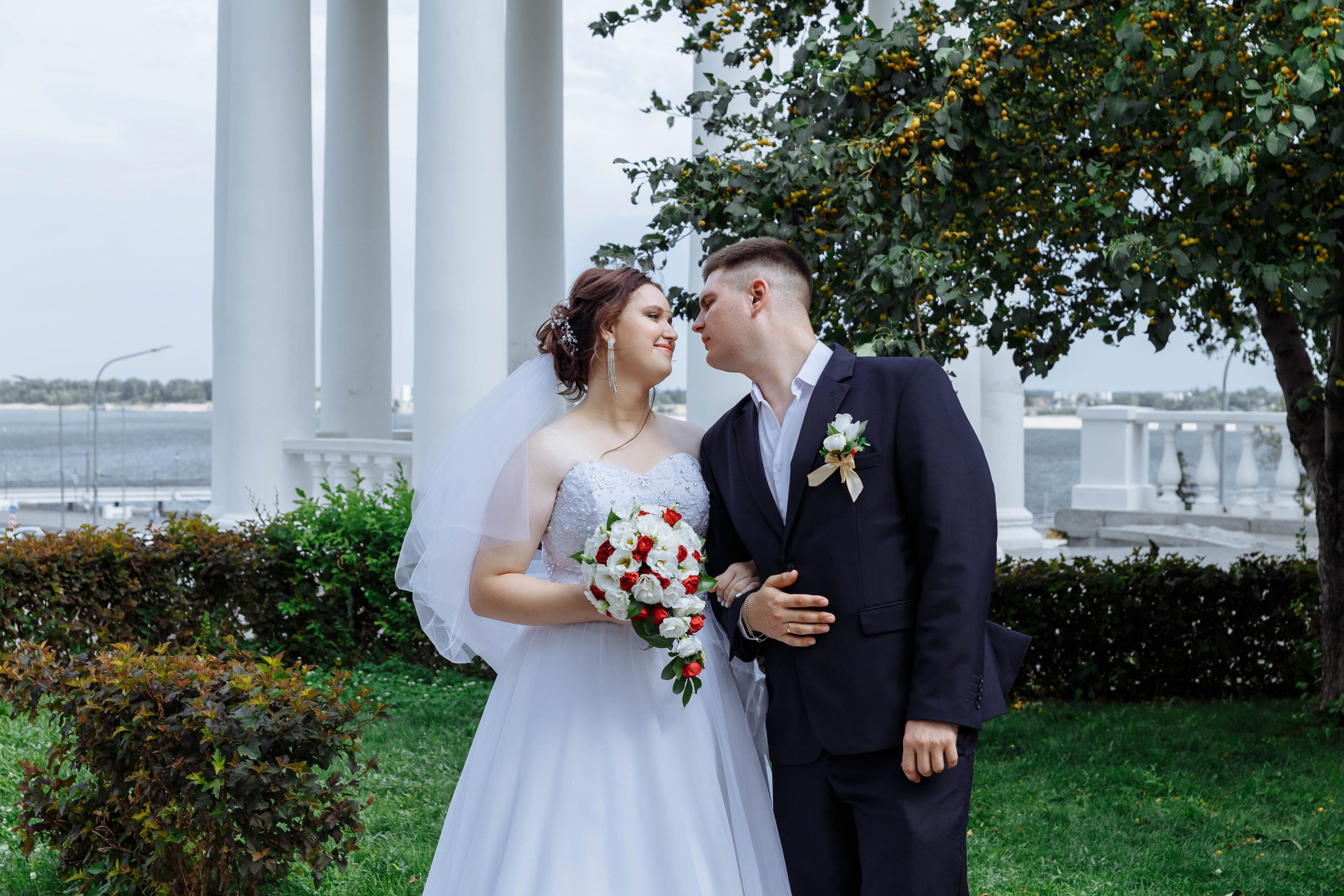 Татьяна и Виктор: настоящая русская свадьба. Событийный фотограф Максим Бескоровайновнов