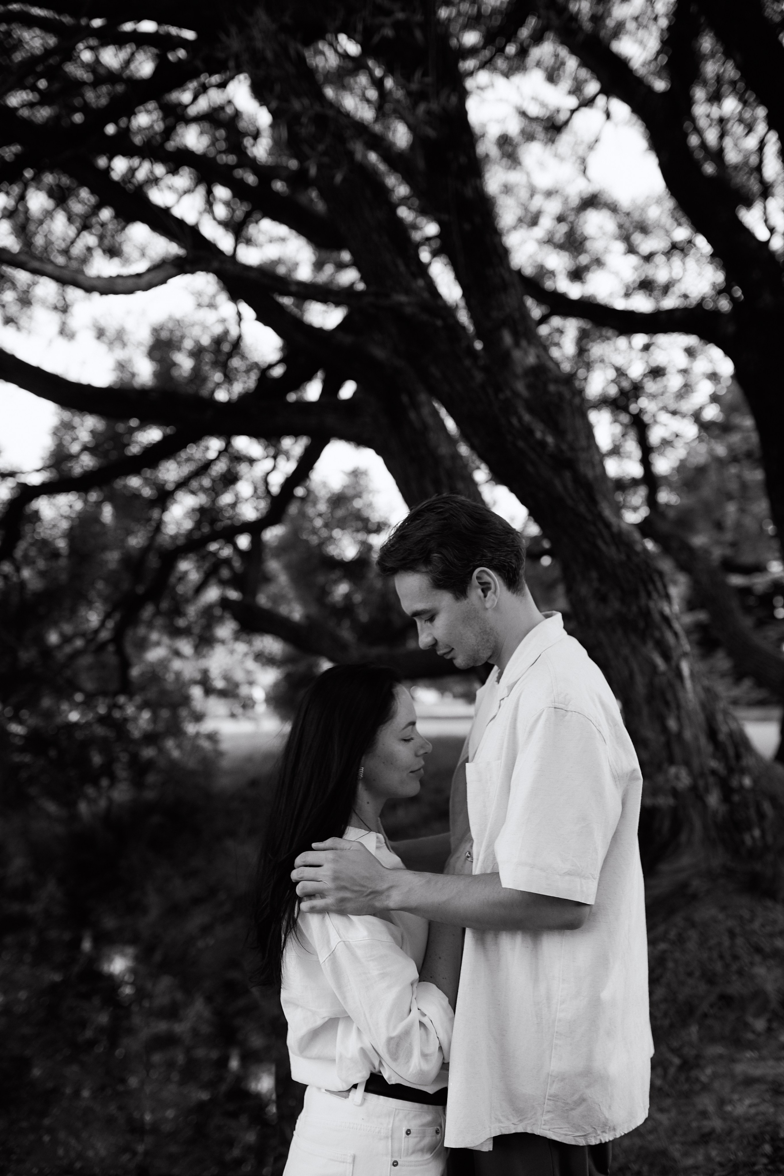 Рохус, Юля и Оливия в парке Останкино. Семейный и свадебный lifestyle-фотограф в Москве Мария Петрова