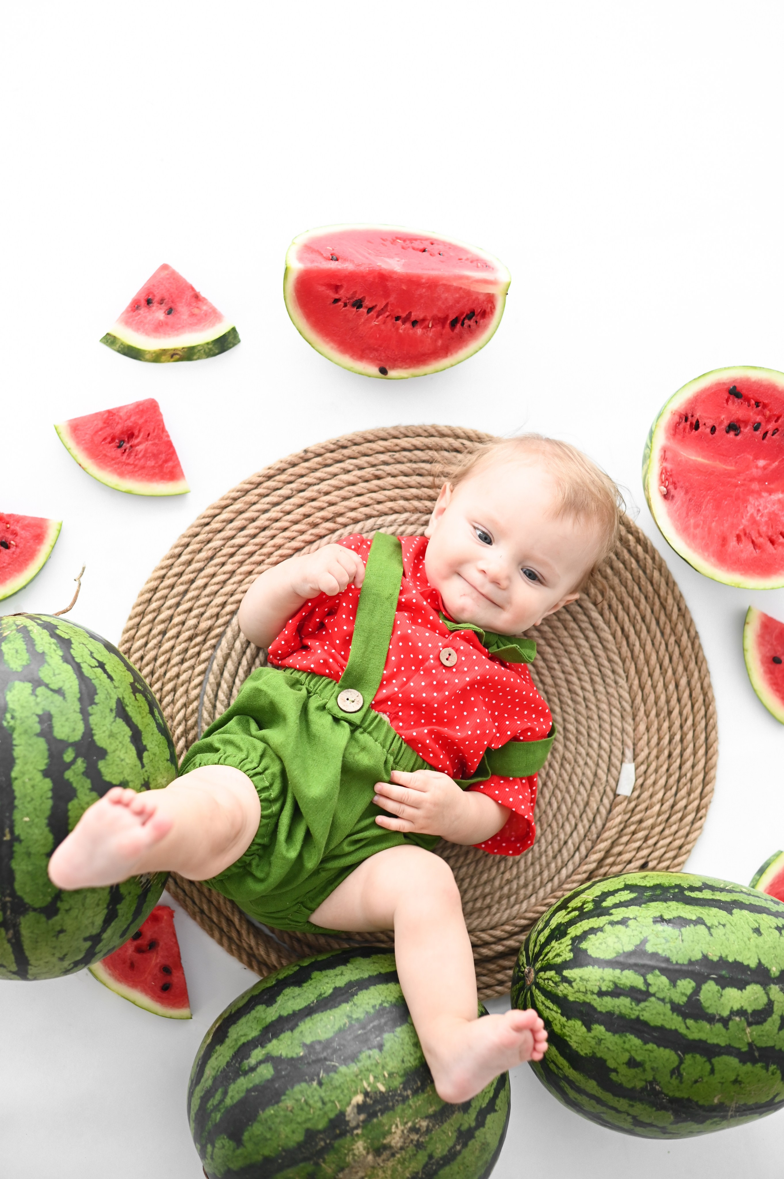 Малыши 3-12. Фотограф новорожденных во Владивостоке Панова Татьяна