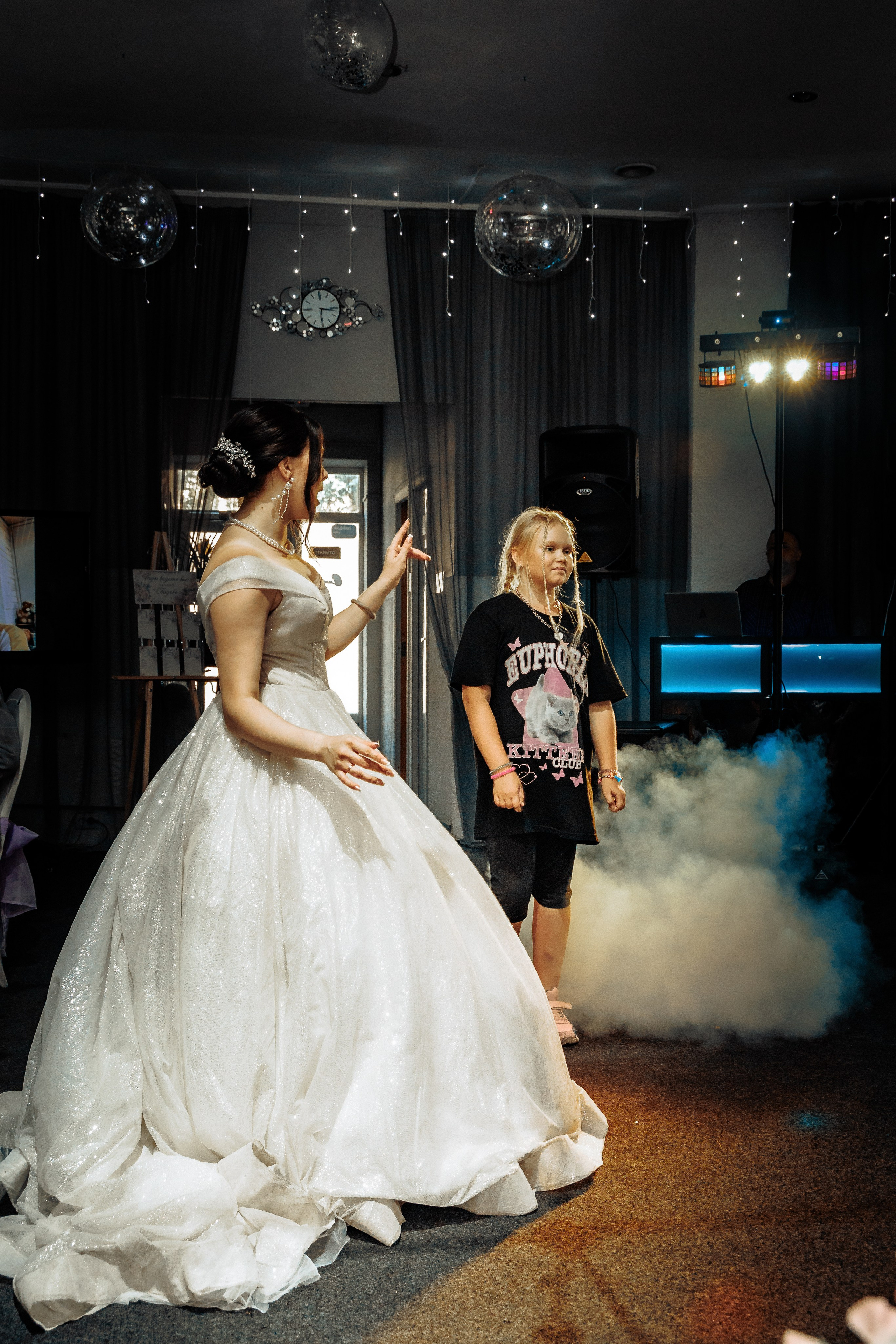 Дмитрий и Виктория. Свадебный и семейный фотограф в г. Волхов Алексей Кочерыжкин