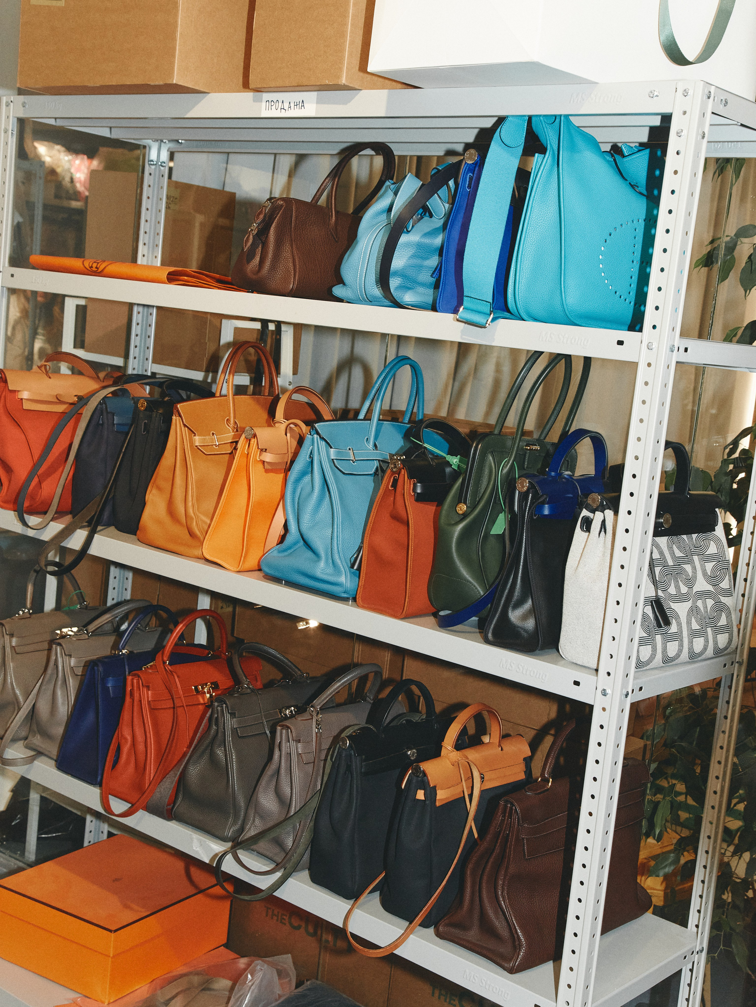 CHAIKA x THE CULTT working girl. Photographer Daria Ilkevich