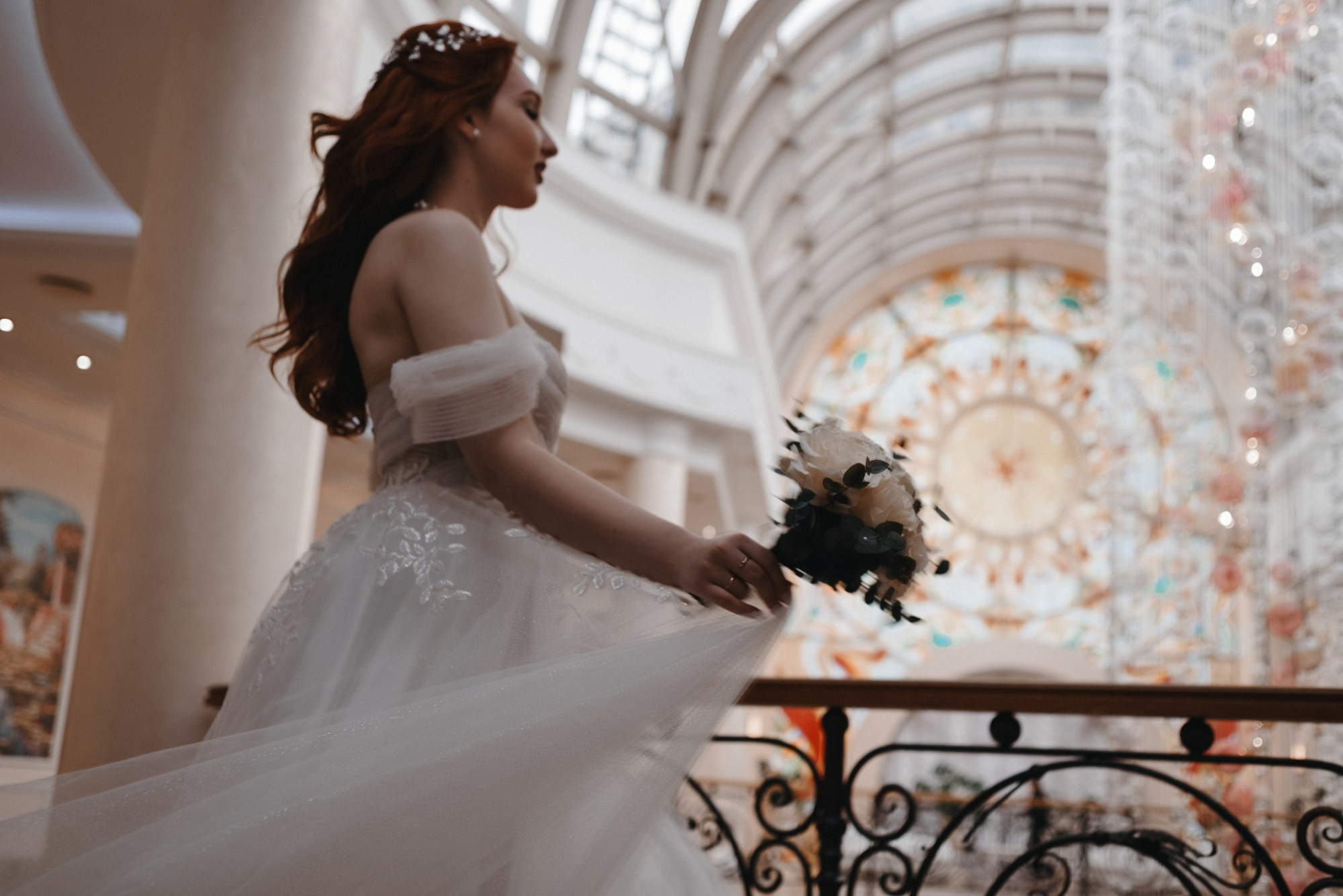 Свадебная фотосессия в Тюмени: ЗАГС, Мост Влюбленных и Монастырь | Фотограф Дарья Мустафина. Портретный фотограф Тюмень Дарья Мустафина