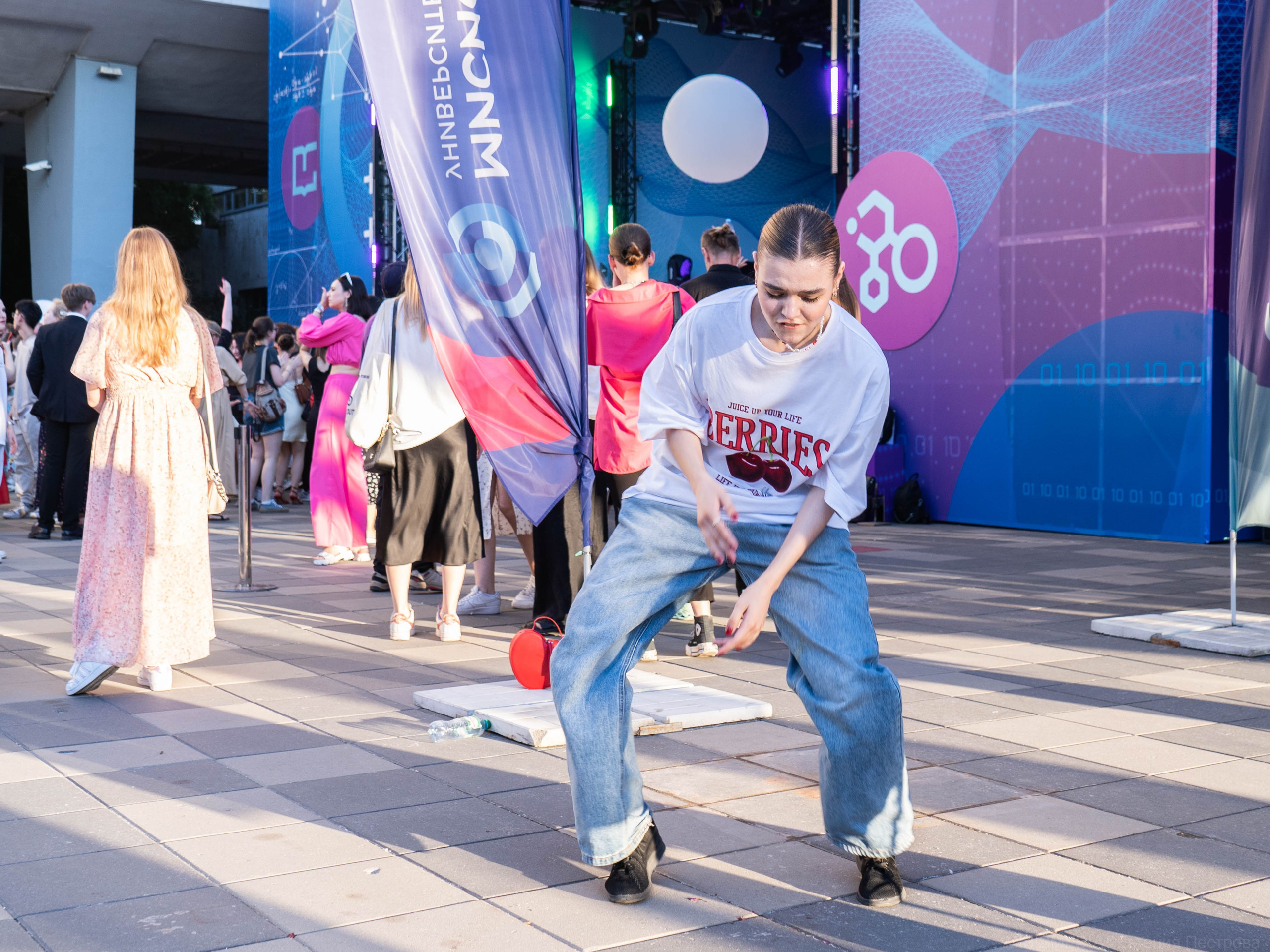 «МИР МИСИС — ЭТО МЫ!». Фотограф, оператор-монтажер, продюсер медиа проектов в Москве