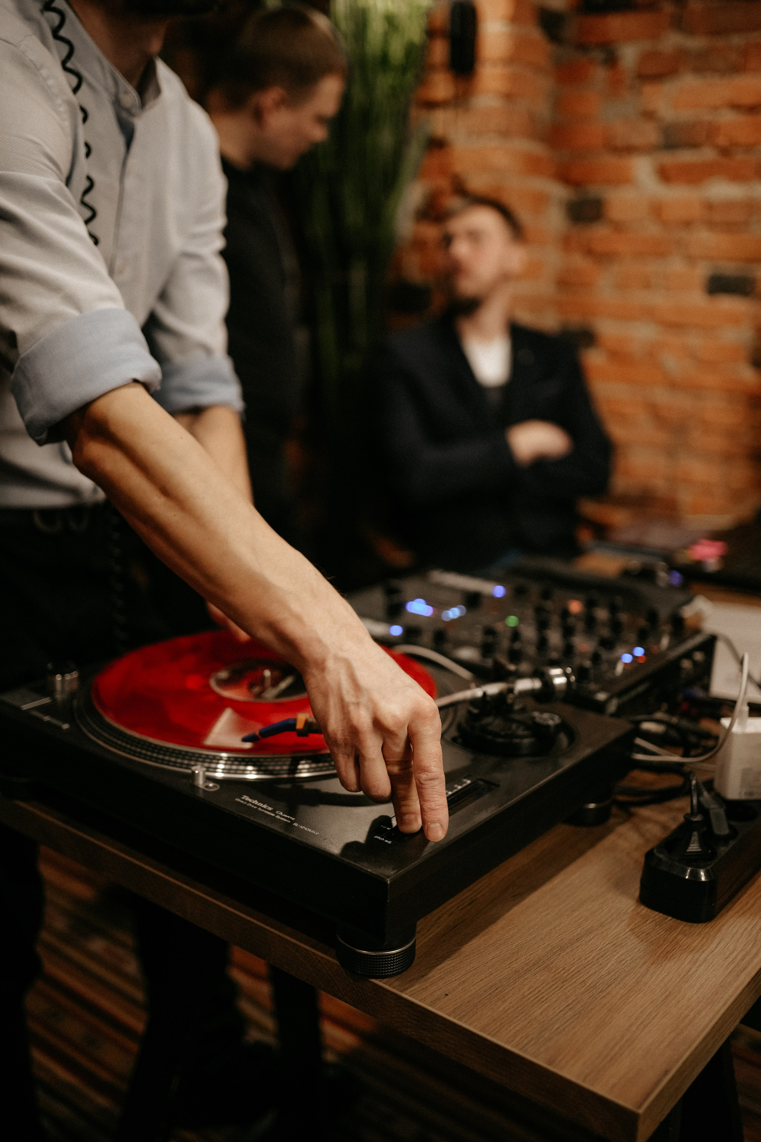 Ирина и Денис, Екатеринбург, репортаж. Фотограф Перевозкина Анна