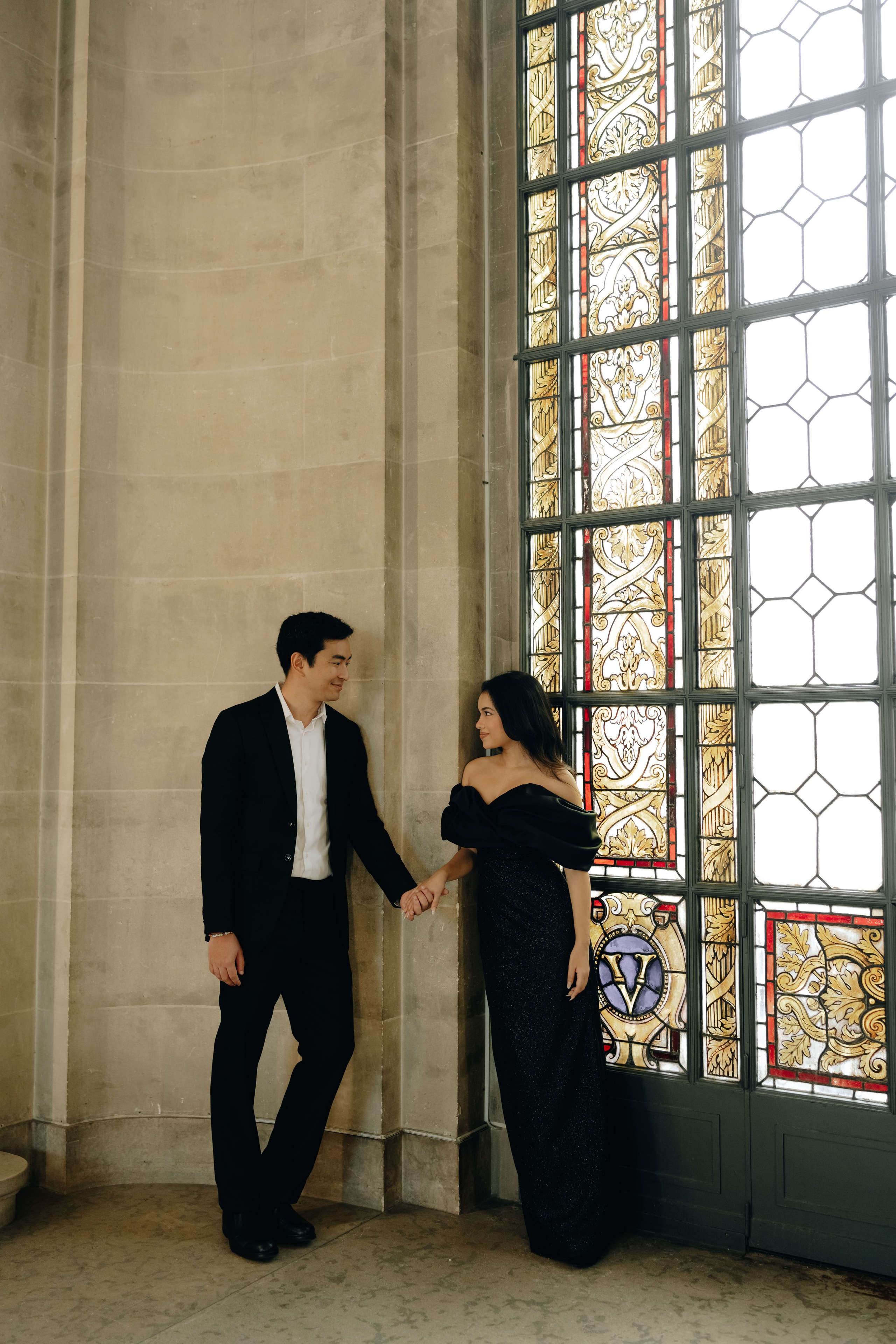 Fifi & Shamil | The Museum of Art. Профессиональный свадебный фотограф в Женеве и Швейцарии | Таня Вовчецкая