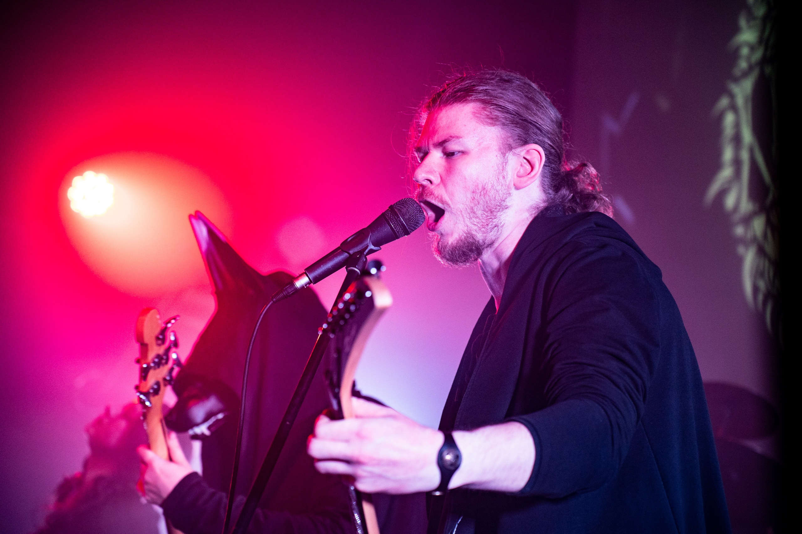 Valhalla | 24.05.25 | Ласточка. Концертный и репортажный фотограф в Санкт-Петербурге Слава Пахомов