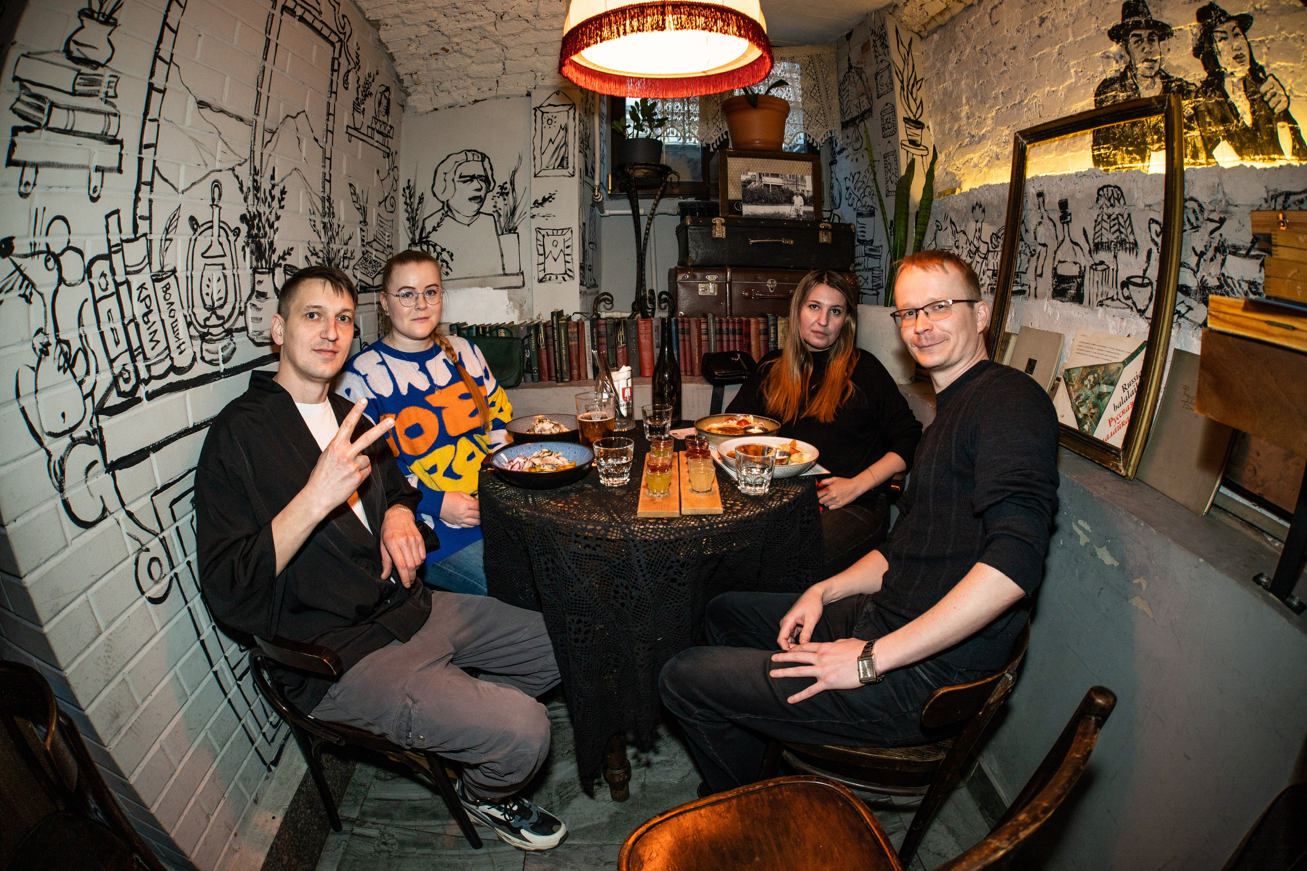 Гостевая смена Бара разбитых сердец в баре Обормоты. Концертный и репортажный фотограф в Санкт-Петербурге Слава Пахомов