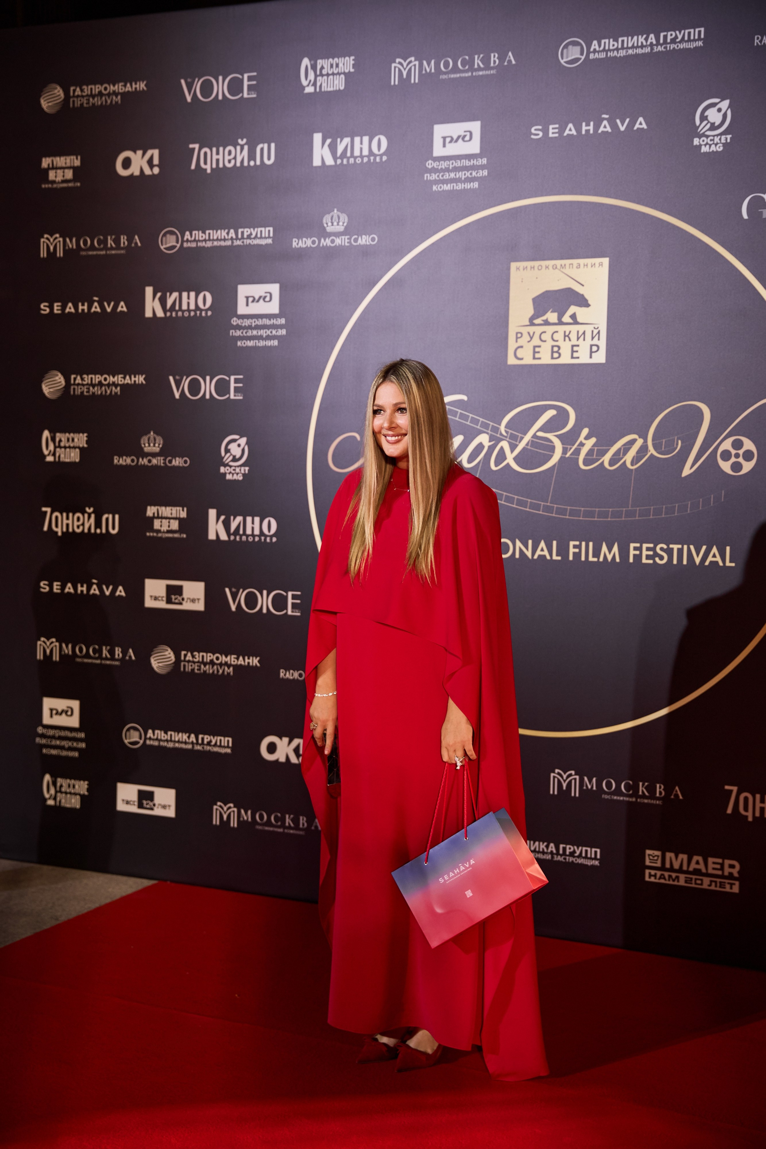 Фотосъемка репортажа кинофестиваля. Профессиональный фотограф в Сочи Виктория Джой. Обучение