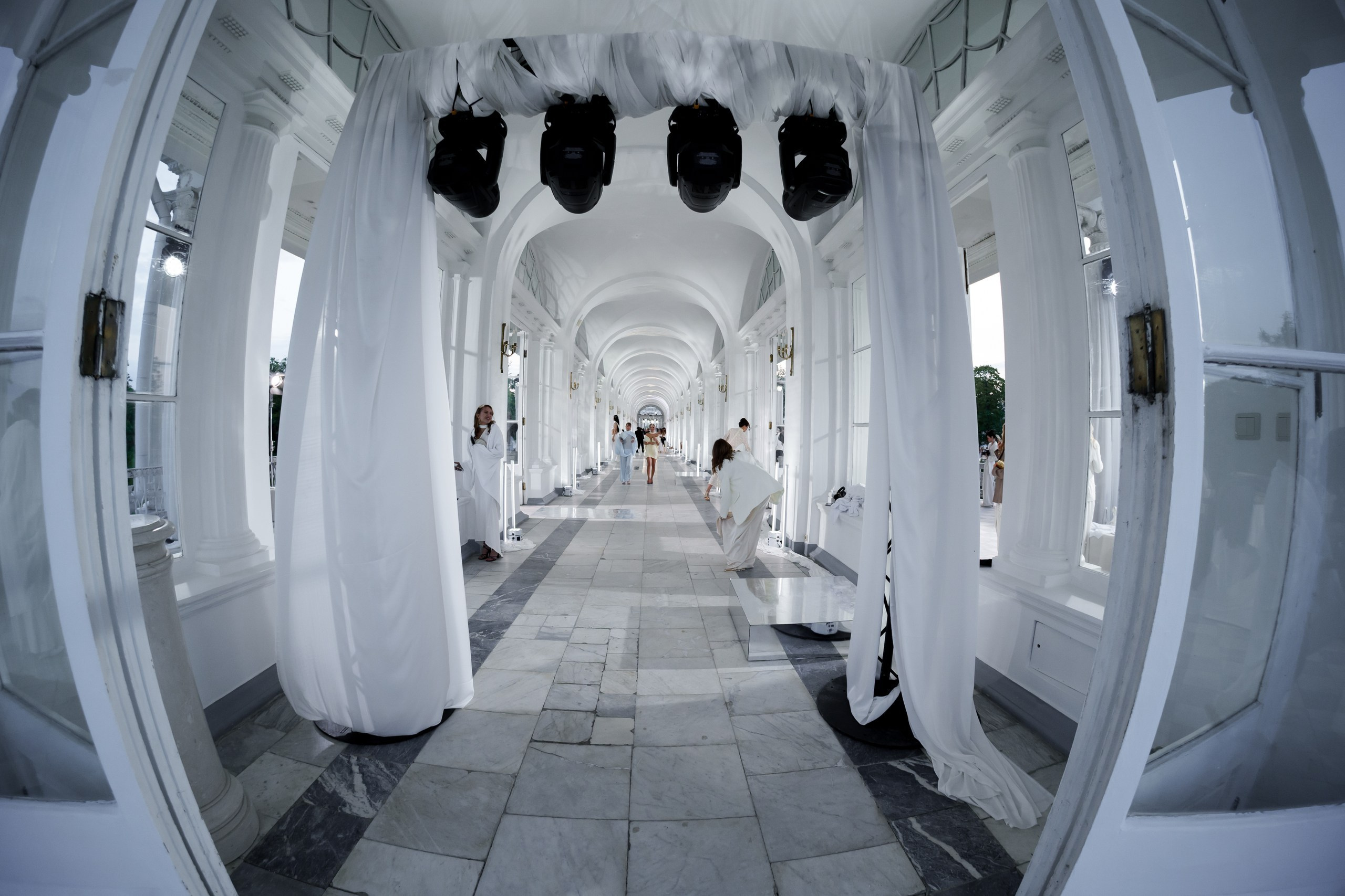 Показ Lichi. Концертный фотограф в Санкт-Петербурге