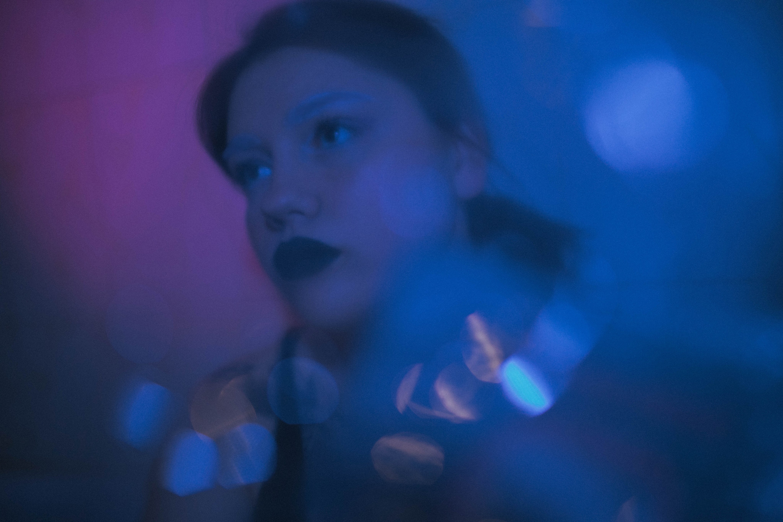 Автопортреты. Пластик. Фотограф София Комкина