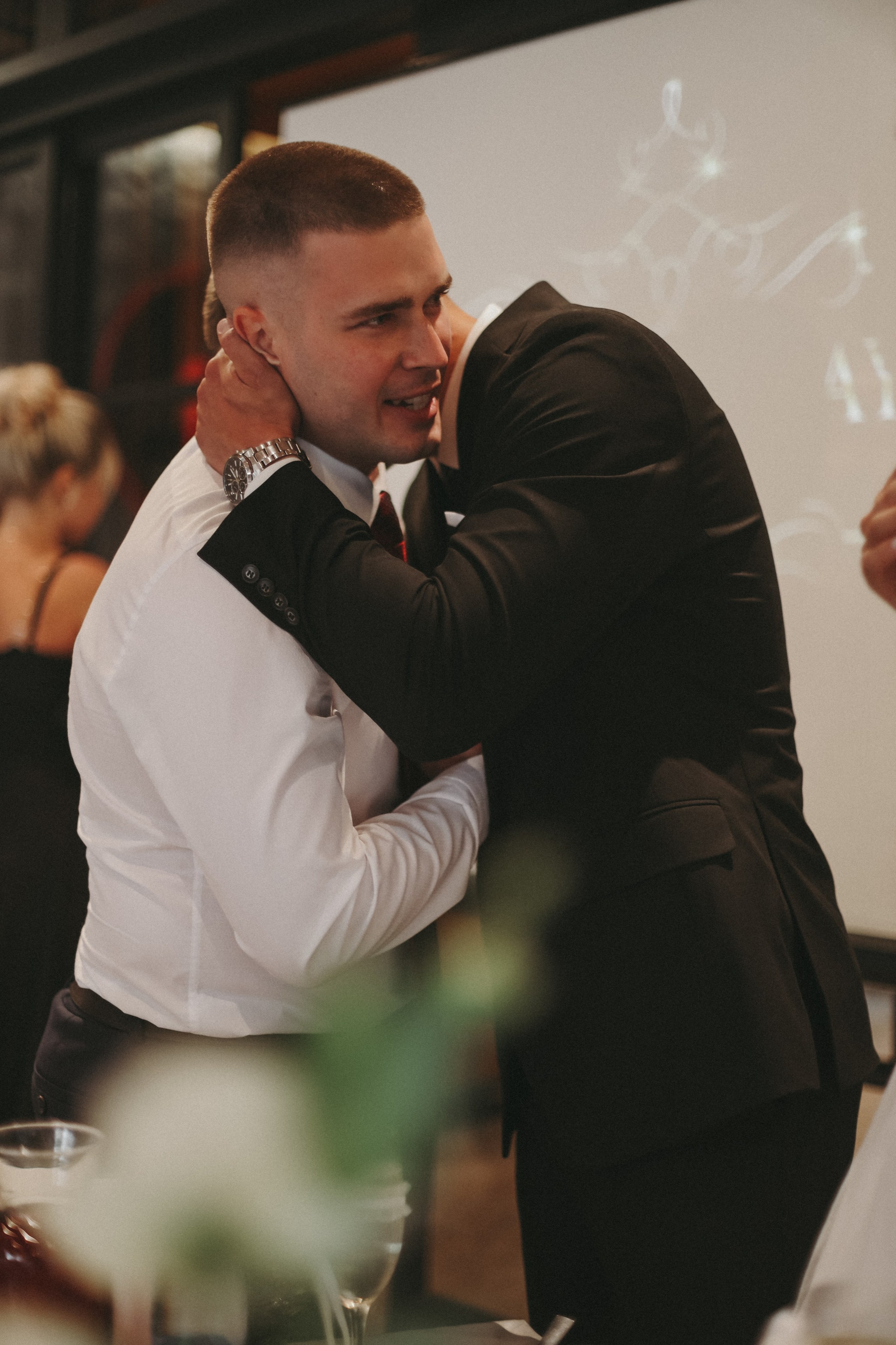 «А покажите съемку банкета)». Главная