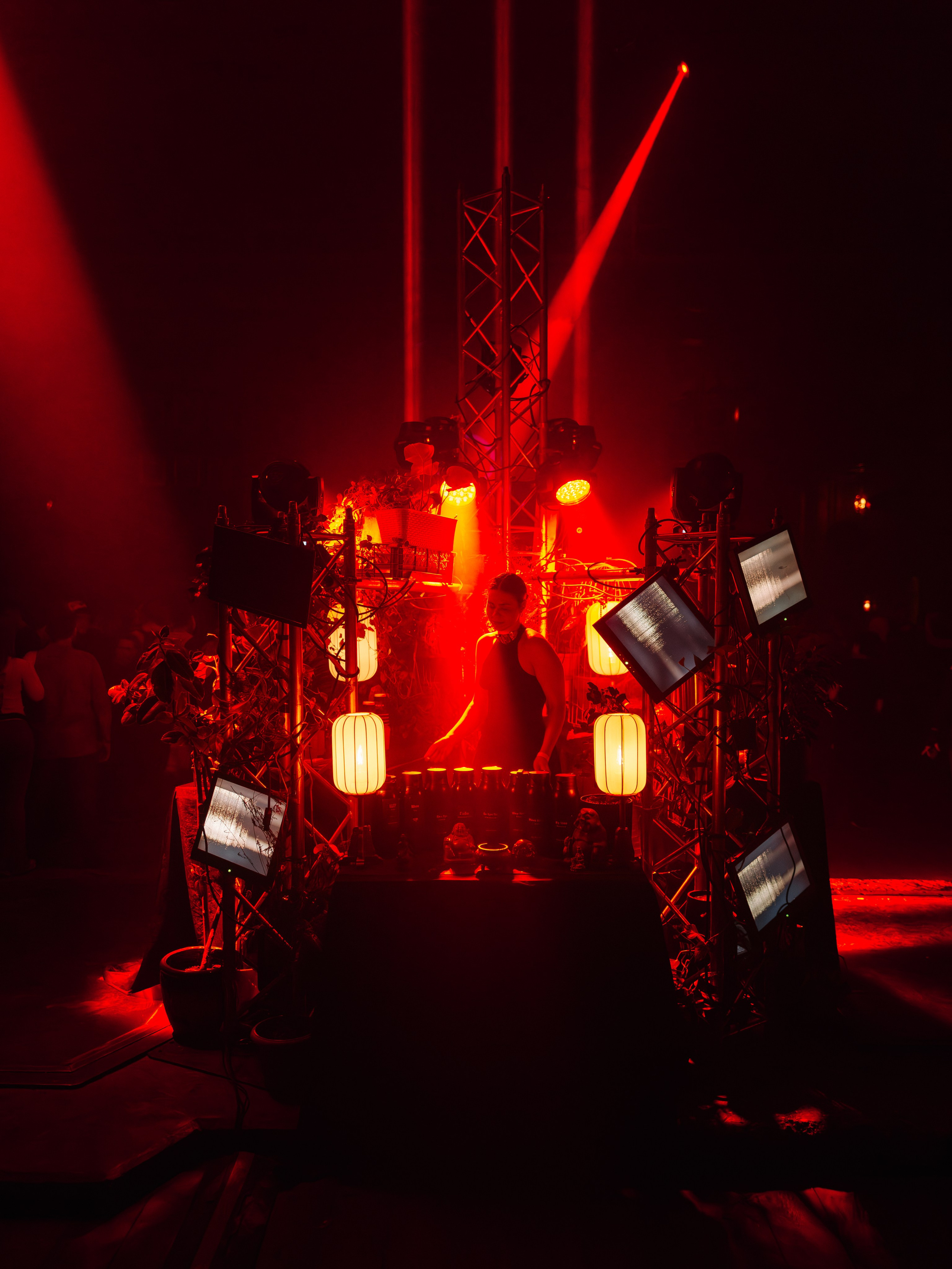 SHIFT, SUBSPACE. @tomrus: Рустам Шагиморданов — фотограф