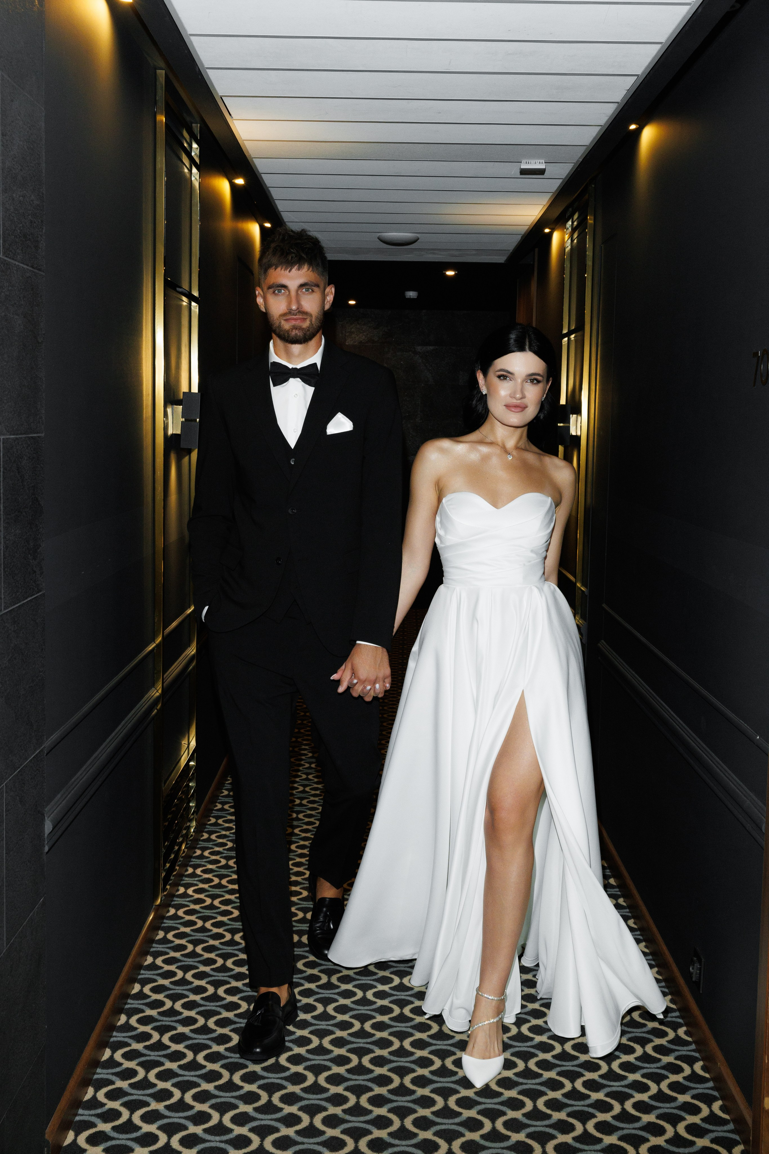 Камерная свадьба Остапа и Юлии. Свадебный фотограф Бакрымова Валентина