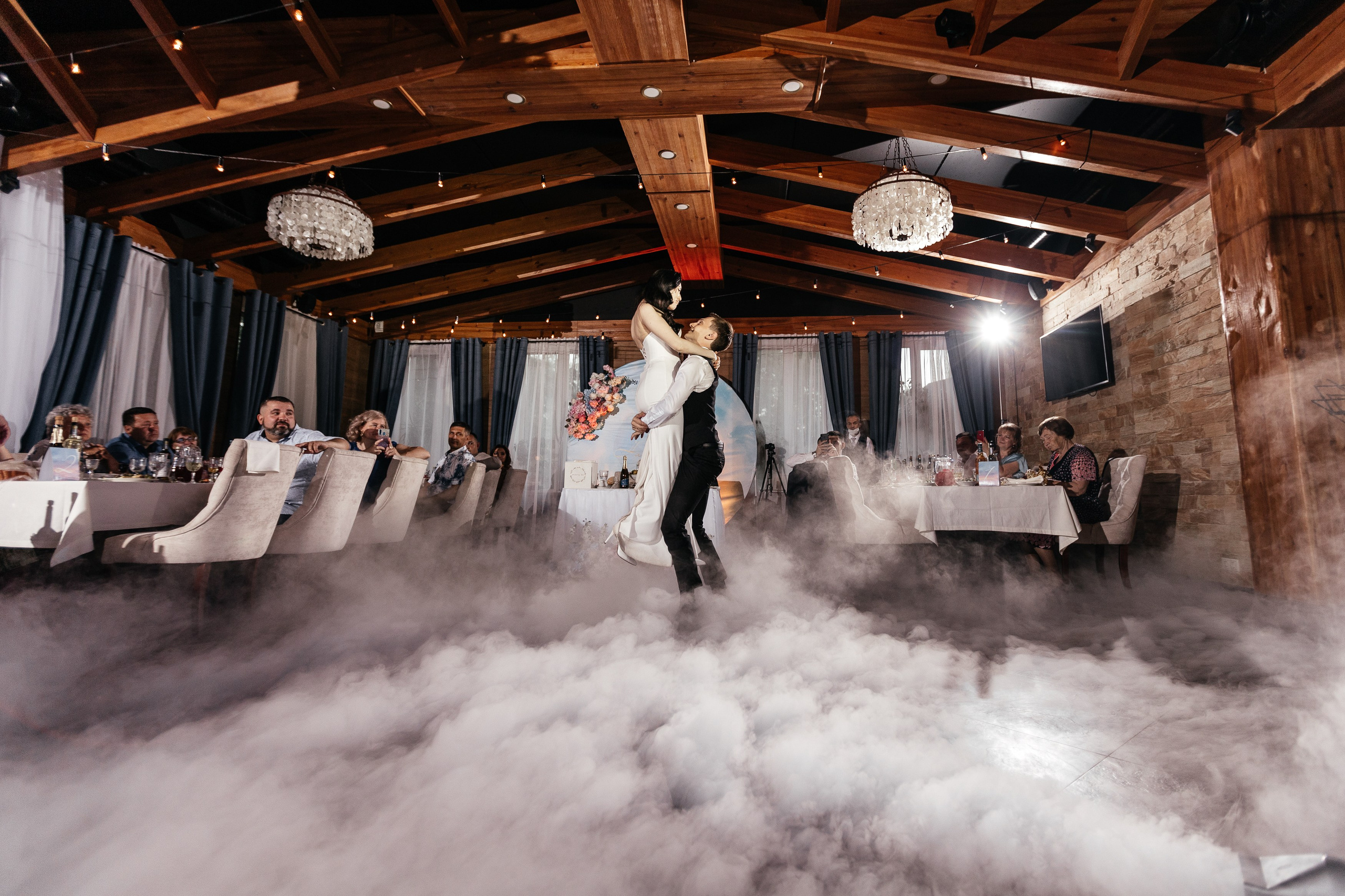 Свадебный фотограф Уфа — Руслан ГабдлисламовЖивые эмоции, красивые кадры, воспоминания на всю жизнь.Работаю по всей Республике Башкортоста. Свадебный фотограф Уфа Руслан Габдлисламов