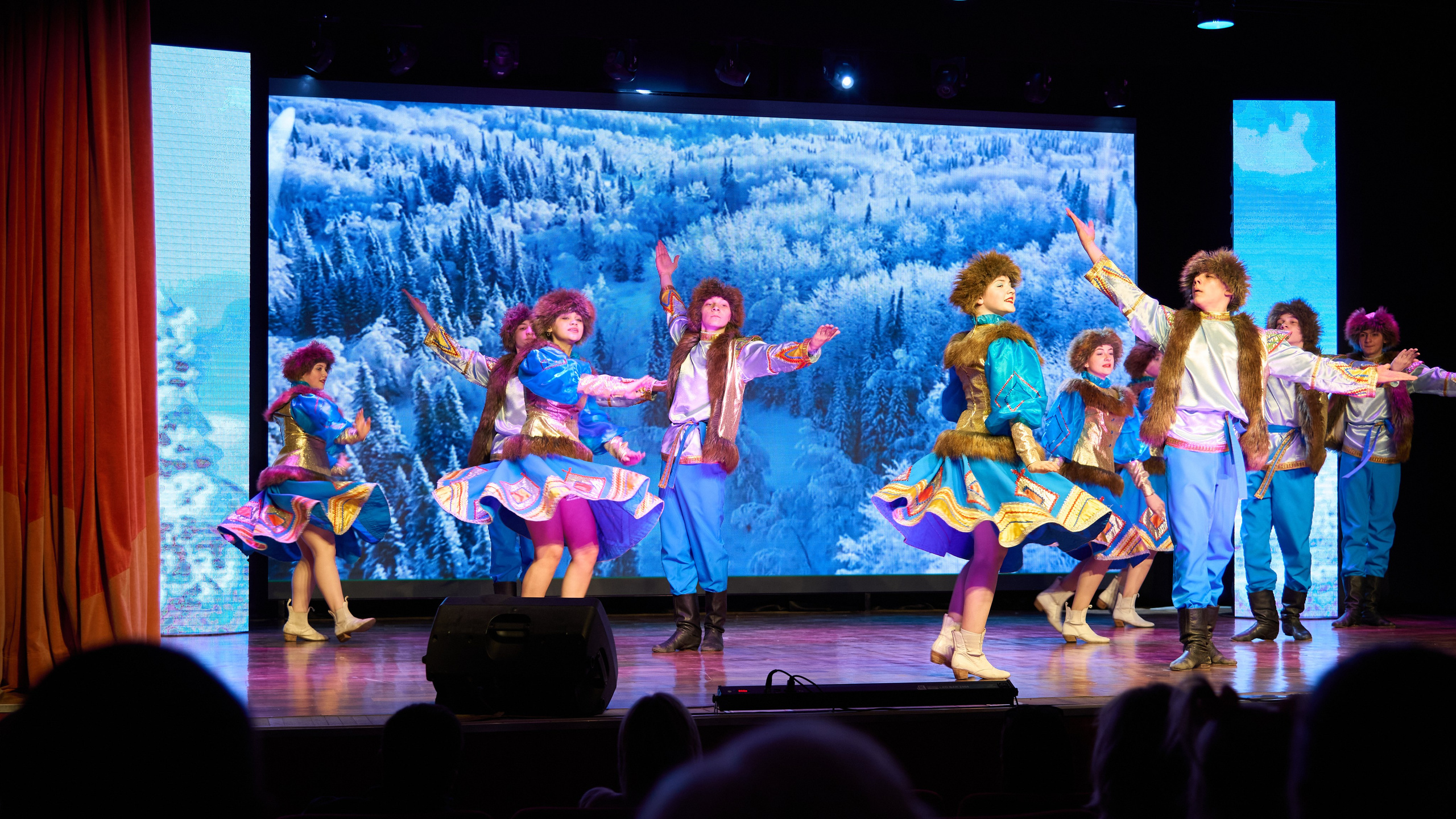 Концерт учащихся ДШИ № 18 «Мы делаем выбор сами». [fXph] Фотограф Масликов Илья. Съёмка мероприятий в Ленинске-Кузнецком