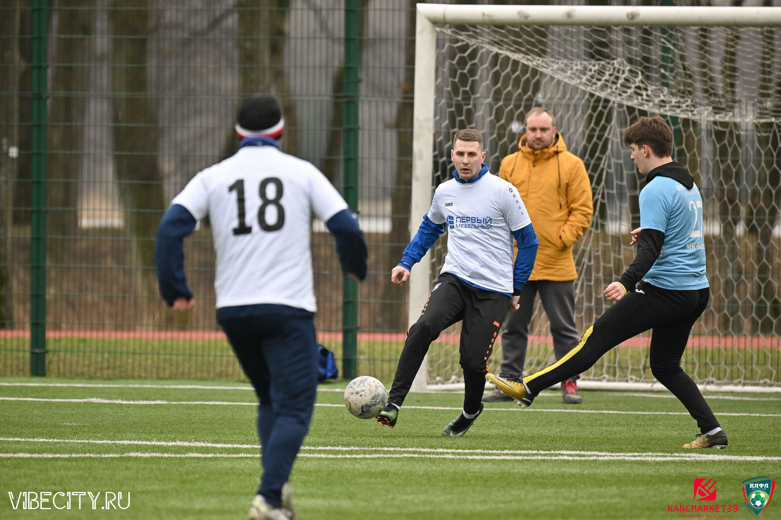 XX ЧЕМПИОНАТ КАЛИНИНГРАДСКОЙ ЛФЛ КАНЦМАРКЕТ39 сезона 2024–2025 гг. VIBECITY.RU Вайб Сити Ру Фоторепортажи Фотоотчеты Калининград