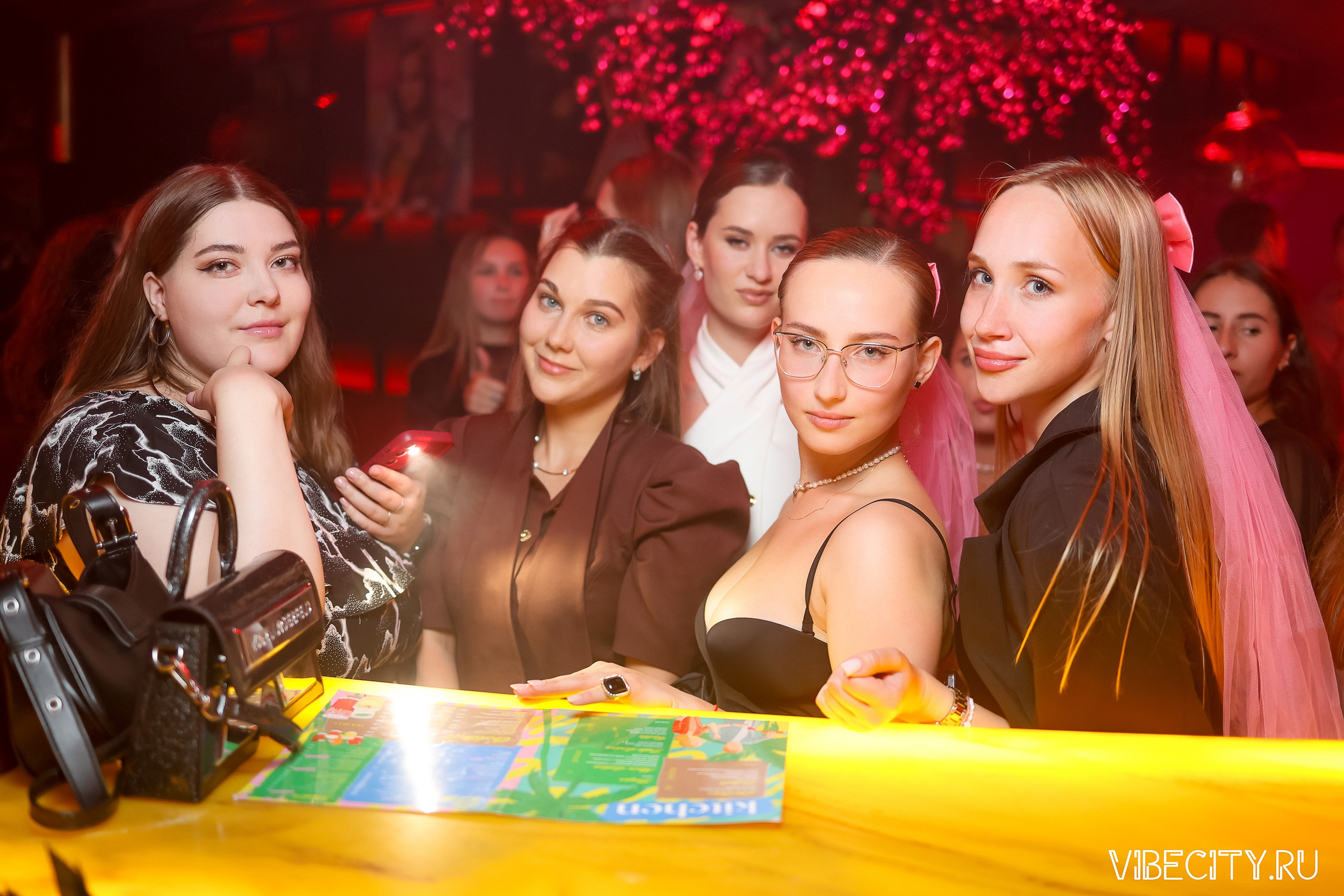 DOUBLE U. VIBECITY.RU Вайб Сити Ру Фоторепортажи Фотоотчеты Калининград