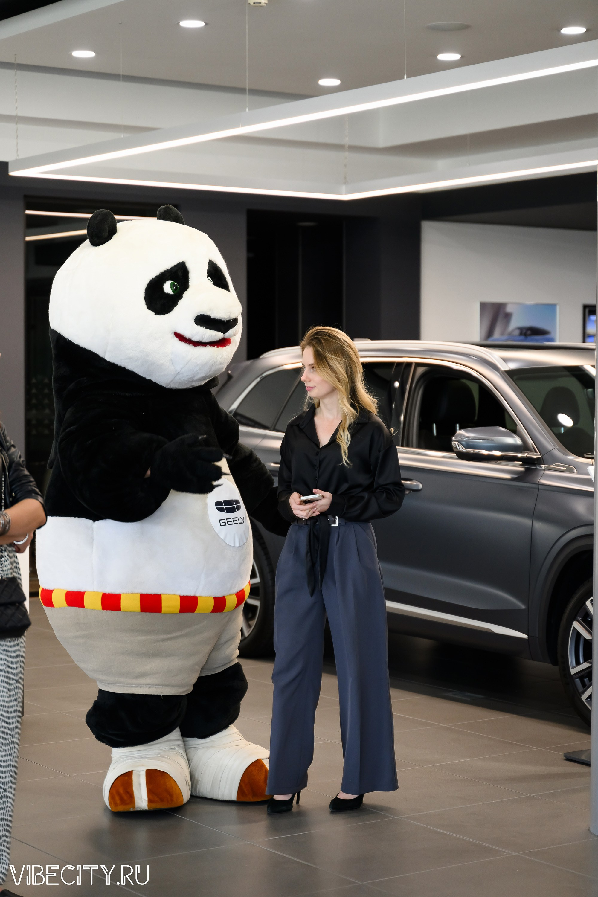 Презентация Geely Manjaro. VIBECITY.RU Вайб Сити Ру Фоторепортажи Фотоотчеты Калининград