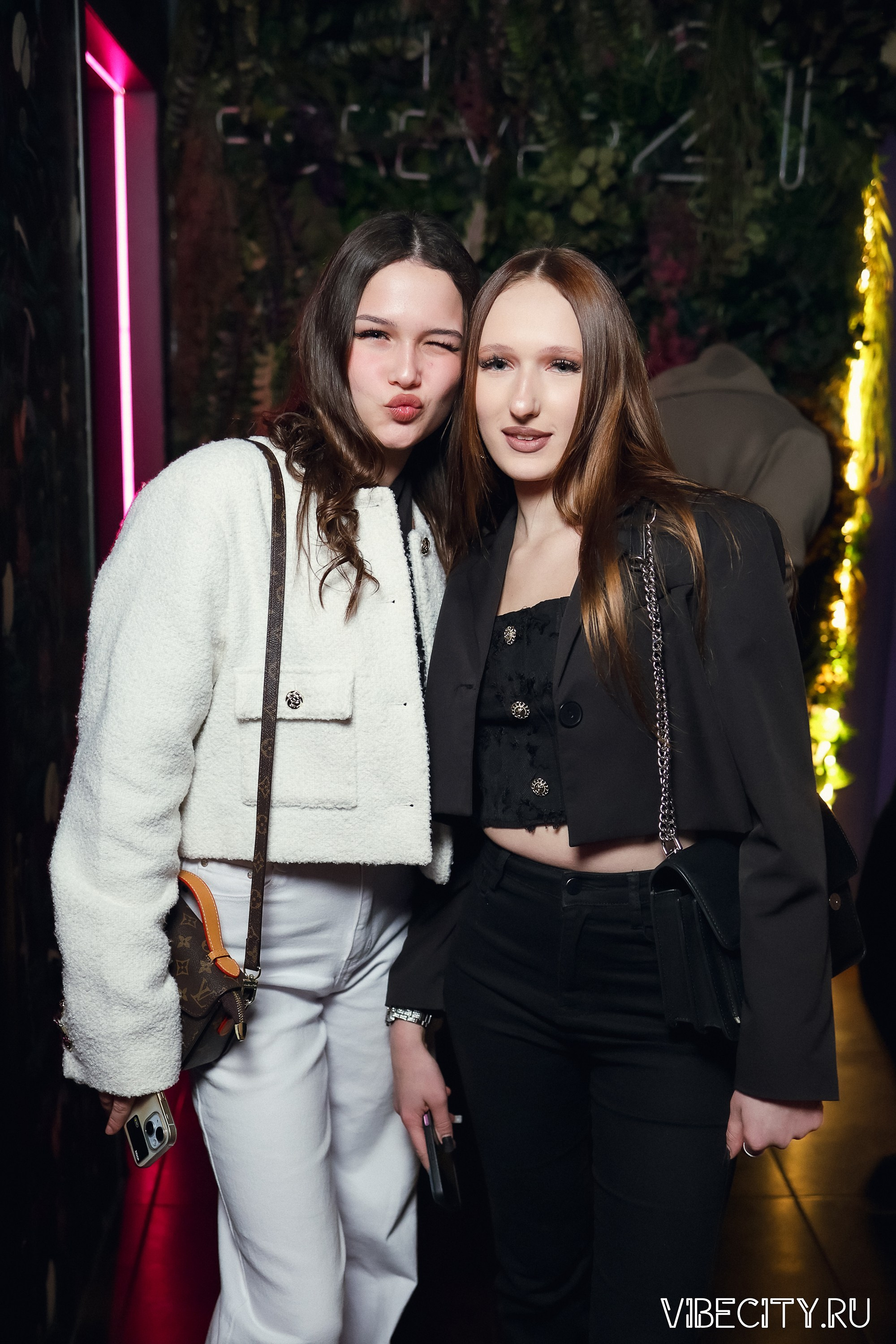 DOUBLE U. VIBECITY.RU Вайб Сити Ру Фоторепортажи Фотоотчеты Калининград