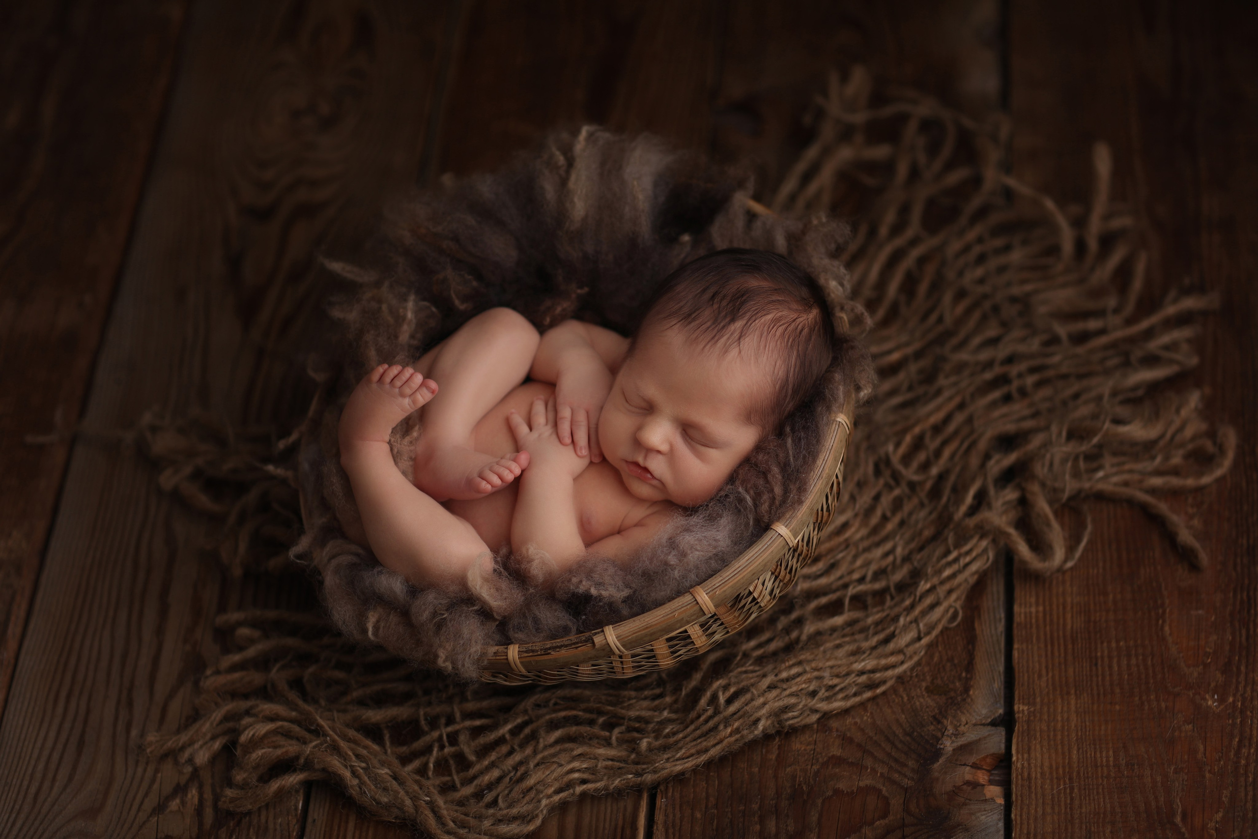 PH @anna_molodykh_newborn.almaty. Retoucher Aleksmokh