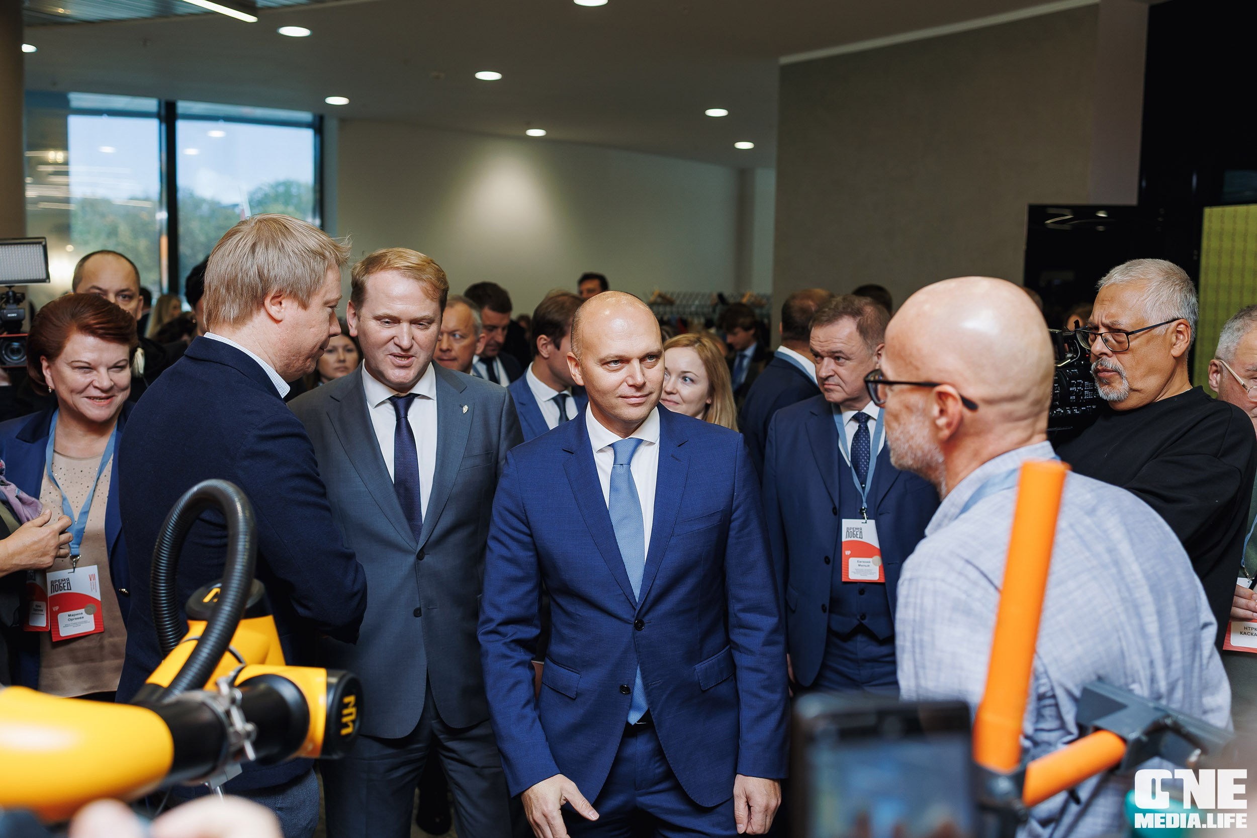 Фоторепортаж VII Международный форум «Вселенная бизнеса. Время Побед». One Media Life: фоторепортажи, фотоотчеты с мероприятий и заведений