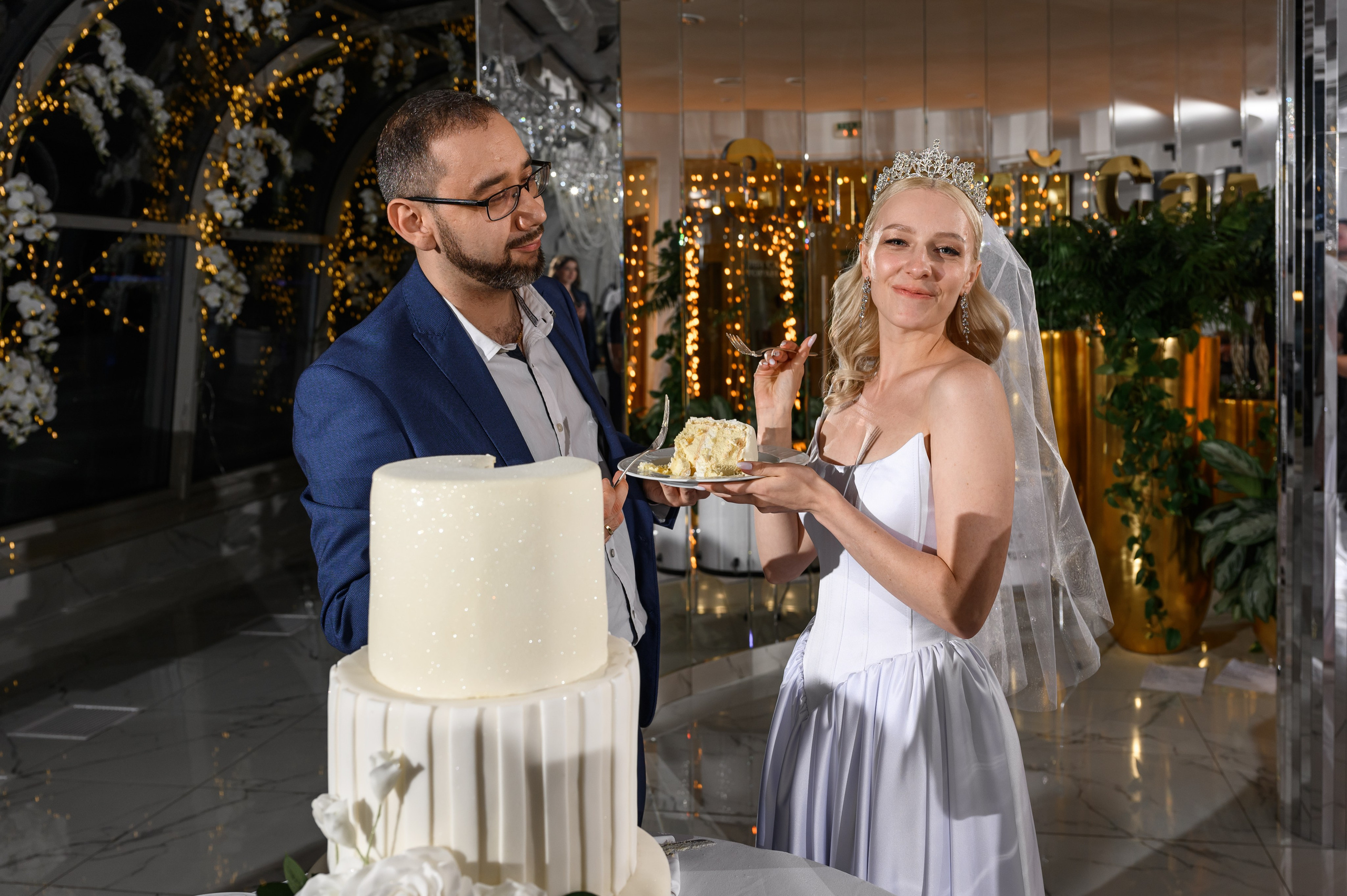 Свадебный банкет Golden Ring Hotel ресторан Зимний сад. Свадебный фотограф Москва Юрий Кульман